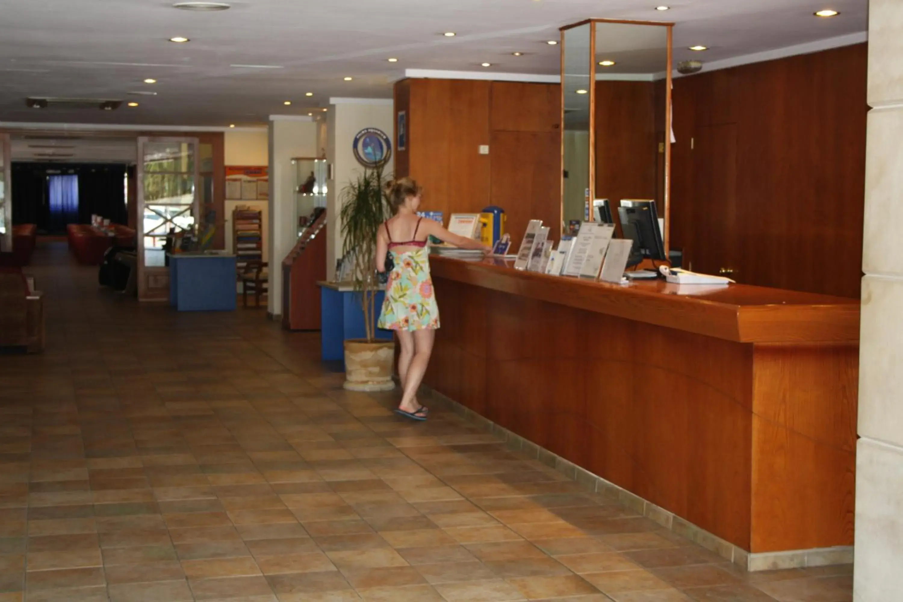 Lobby or reception in Linda Lobby or reception in Linda