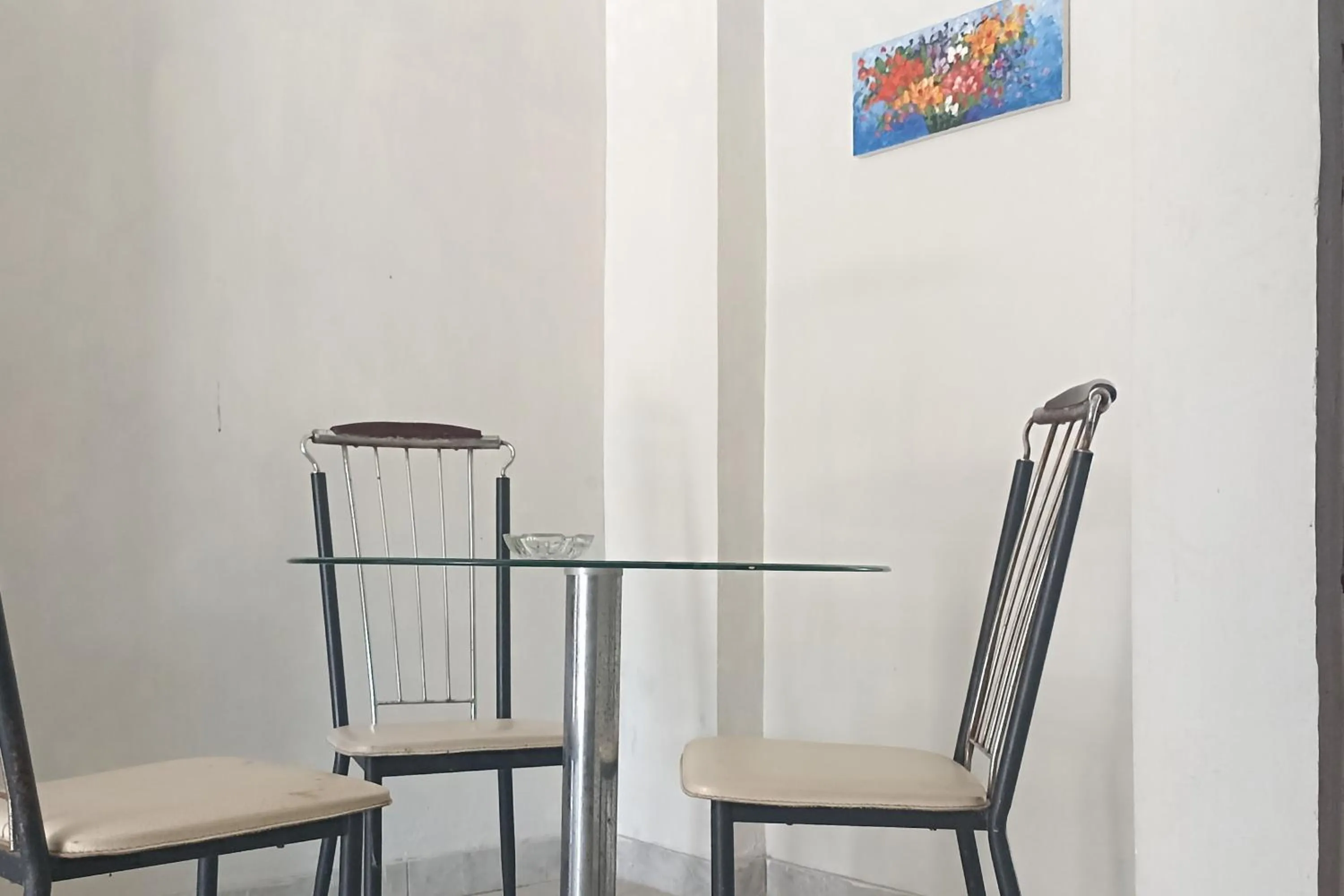 Seating area in Tutus Homestay Syariah RedPartner