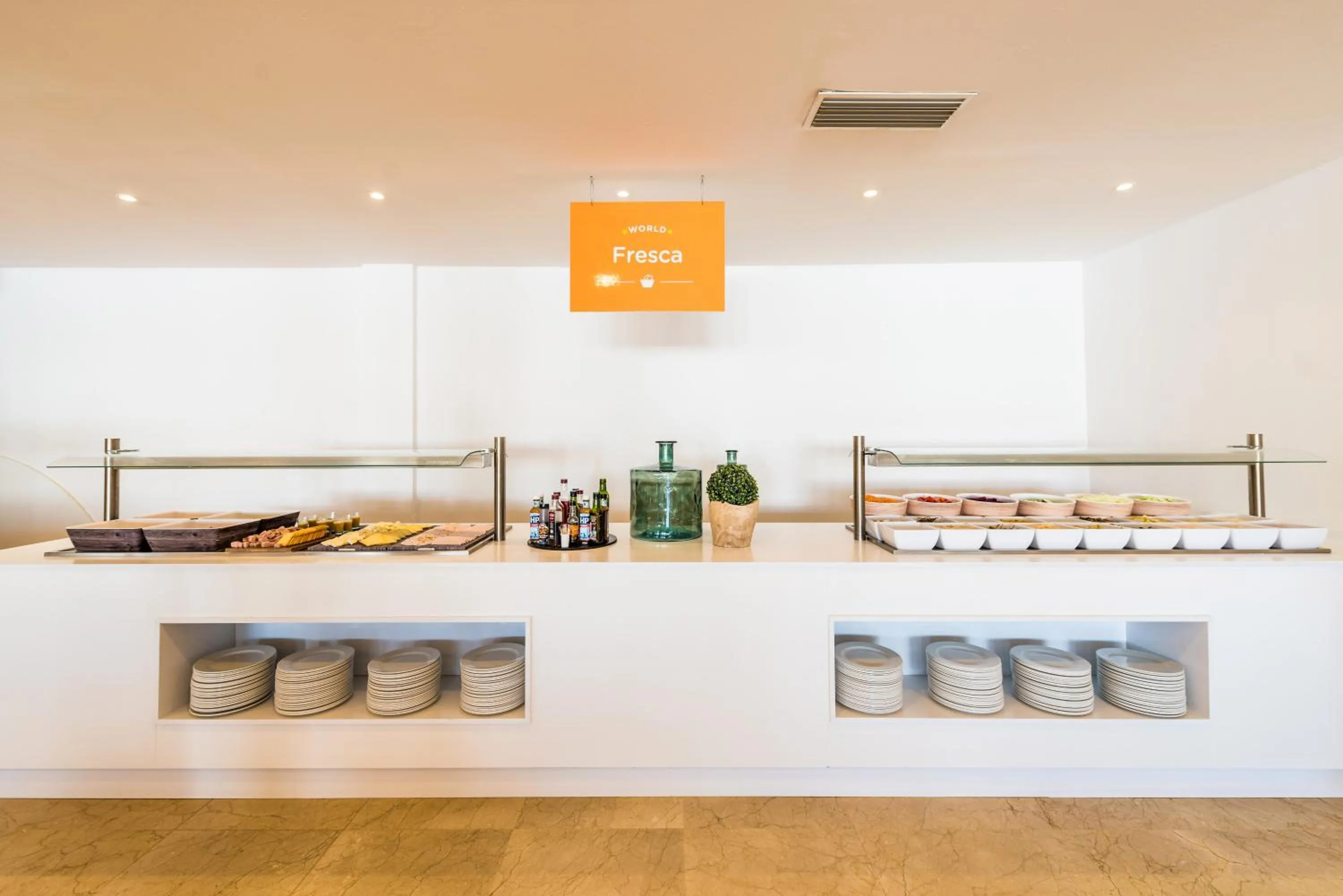 Restaurant/places to eat in Bellevue Lagomonte