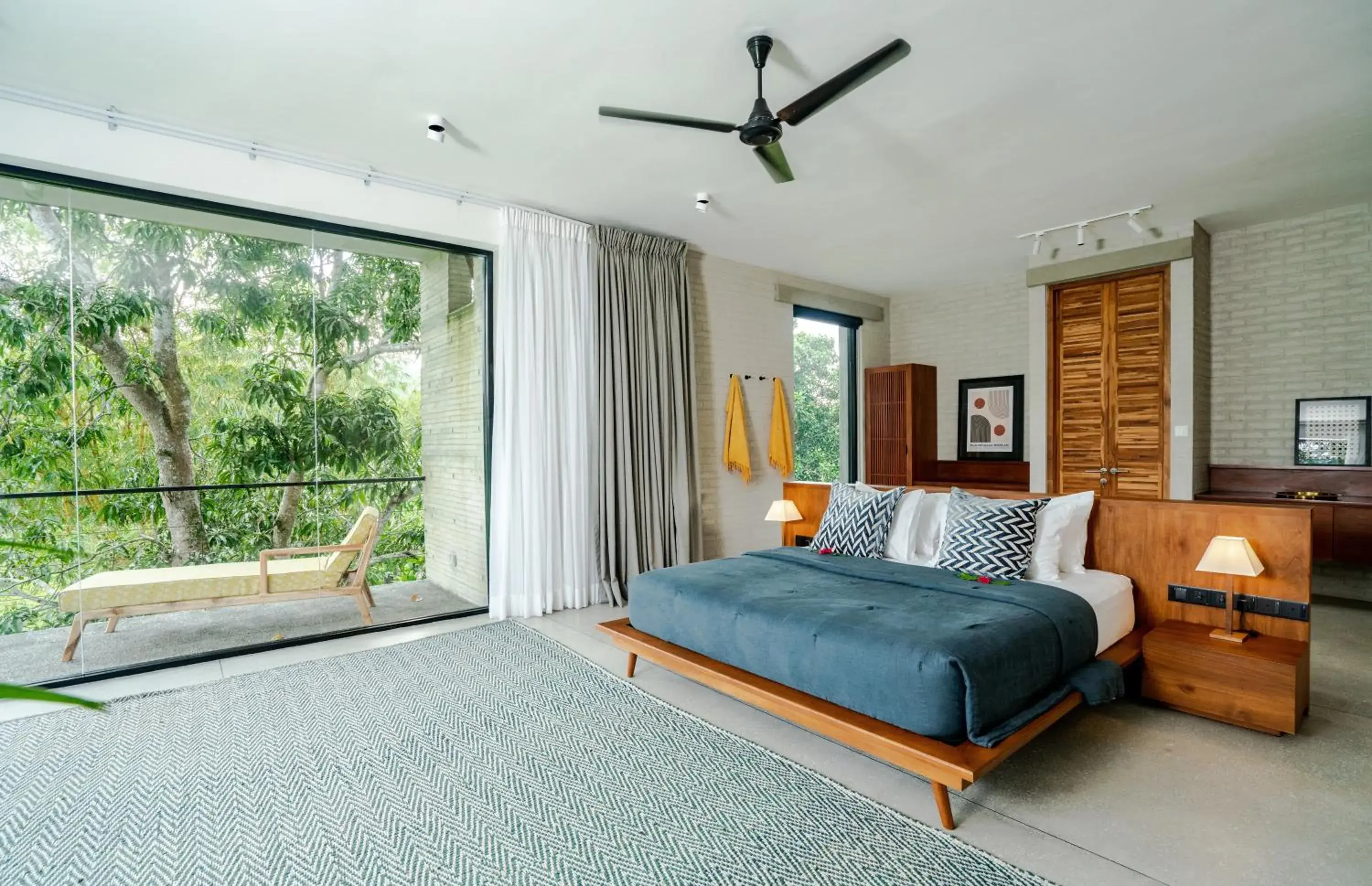 Premier King Suite (10% off on Spa) in Villa Alba - Ahangama Premier King Suite (10% off on Spa) in Villa Alba - Ahangama