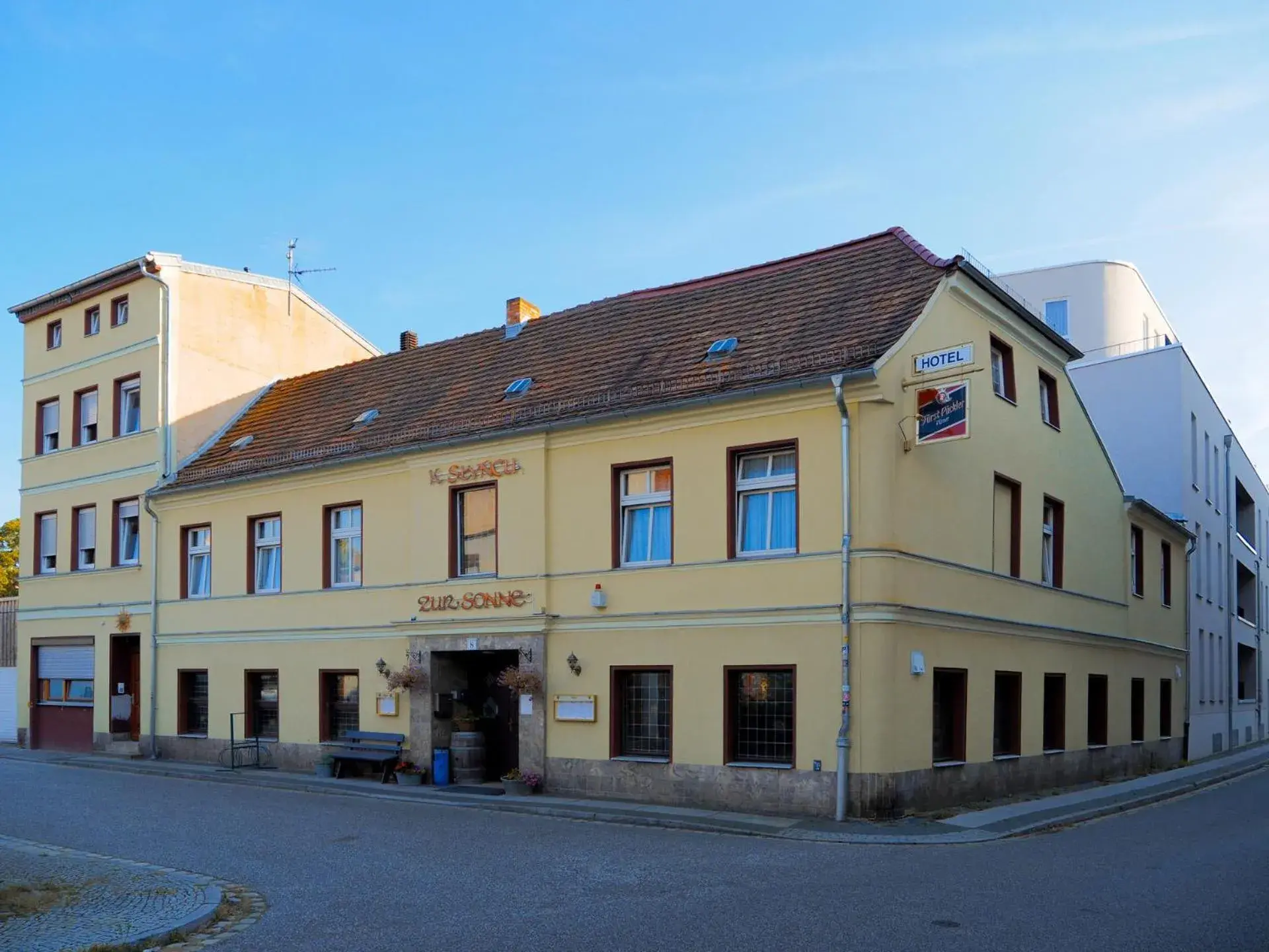 Hotel zur Sonne Hotel zur Sonne