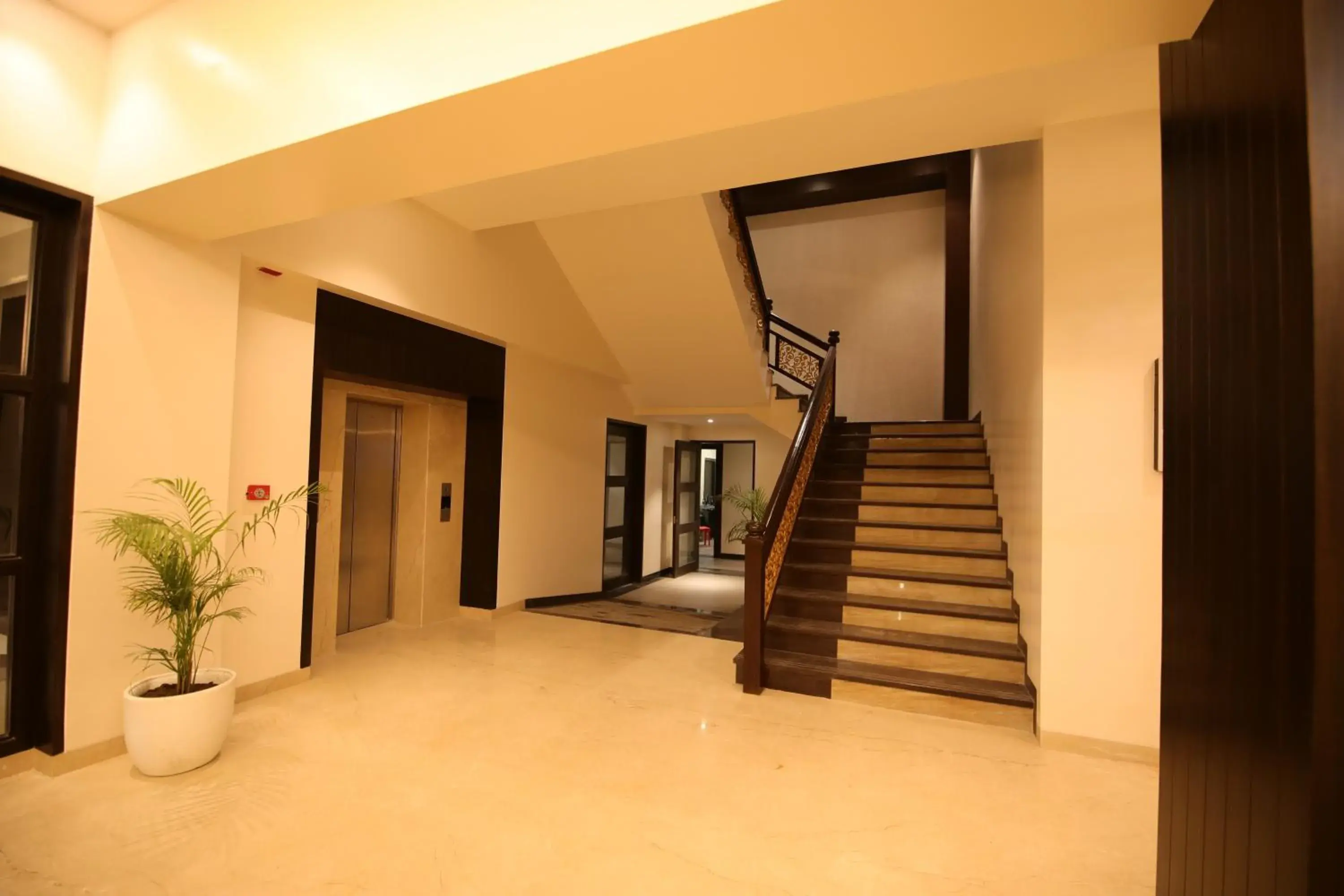 Lobby or reception in Enrise by Sayaji Rewa Lobby or reception in Enrise by Sayaji Rewa