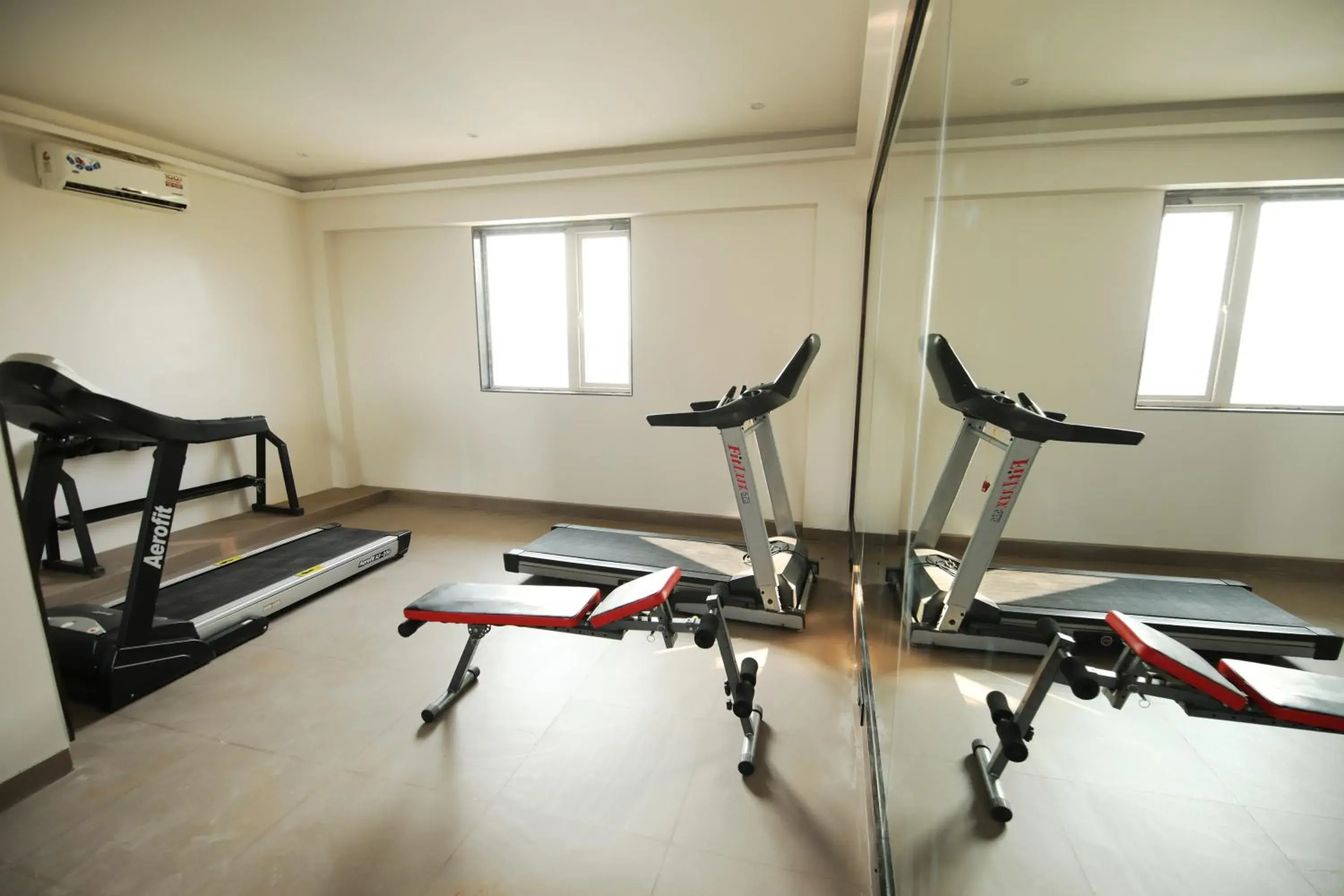 Fitness centre/facilities in Enrise by Sayaji Rewa Fitness centre/facilities in Enrise by Sayaji Rewa
