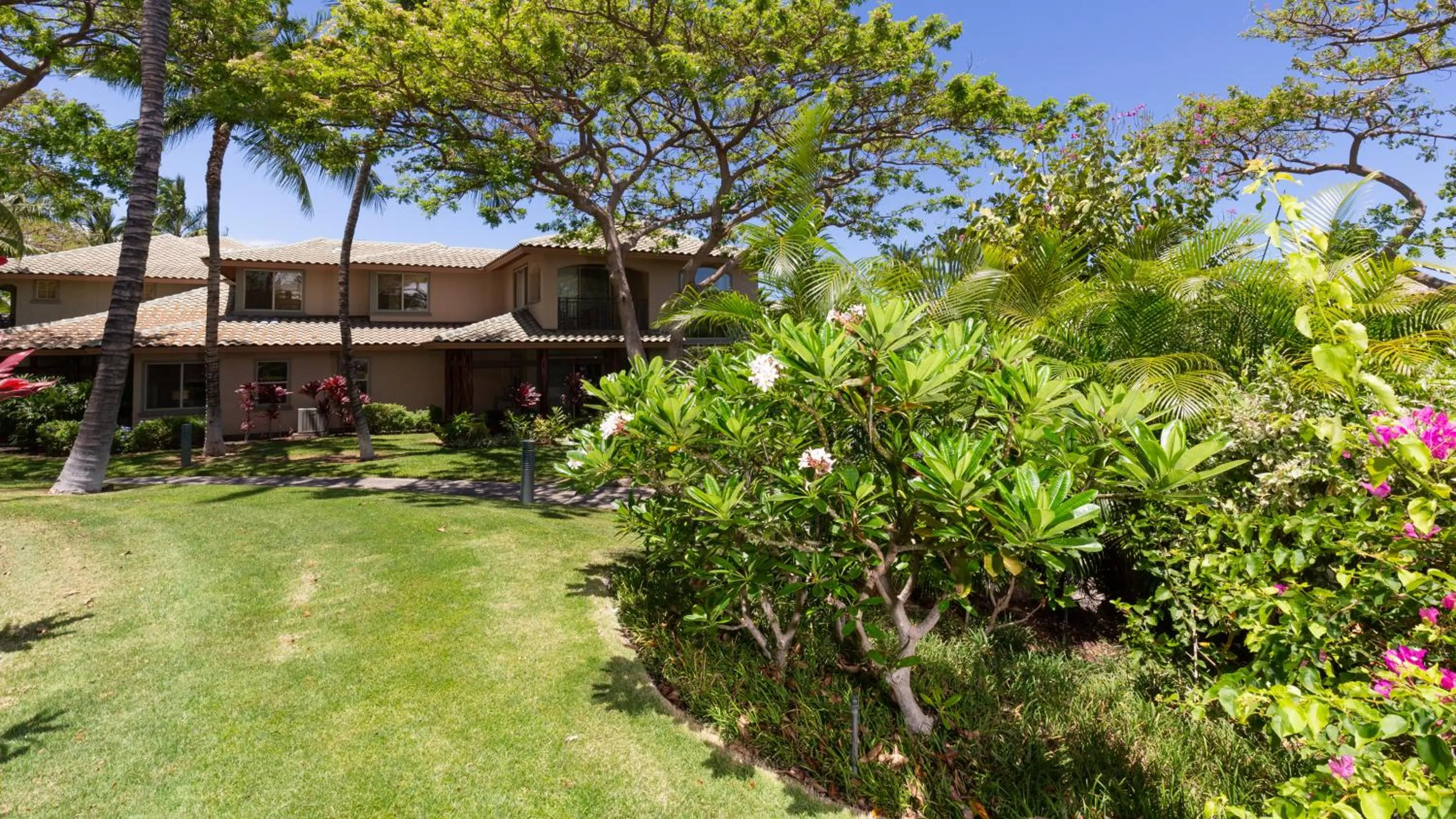 Other in ❤PiH❤Makai Living Light and Modern Great Location