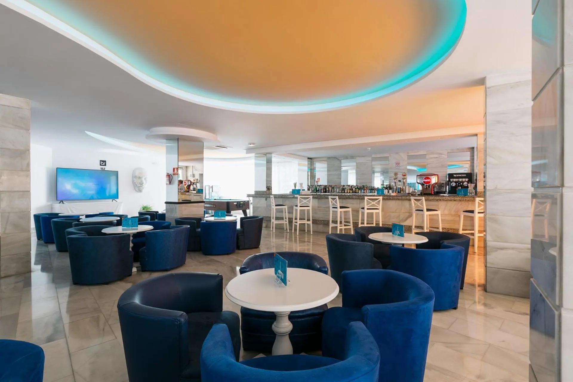 Lounge or bar in Bellevue Vistanova