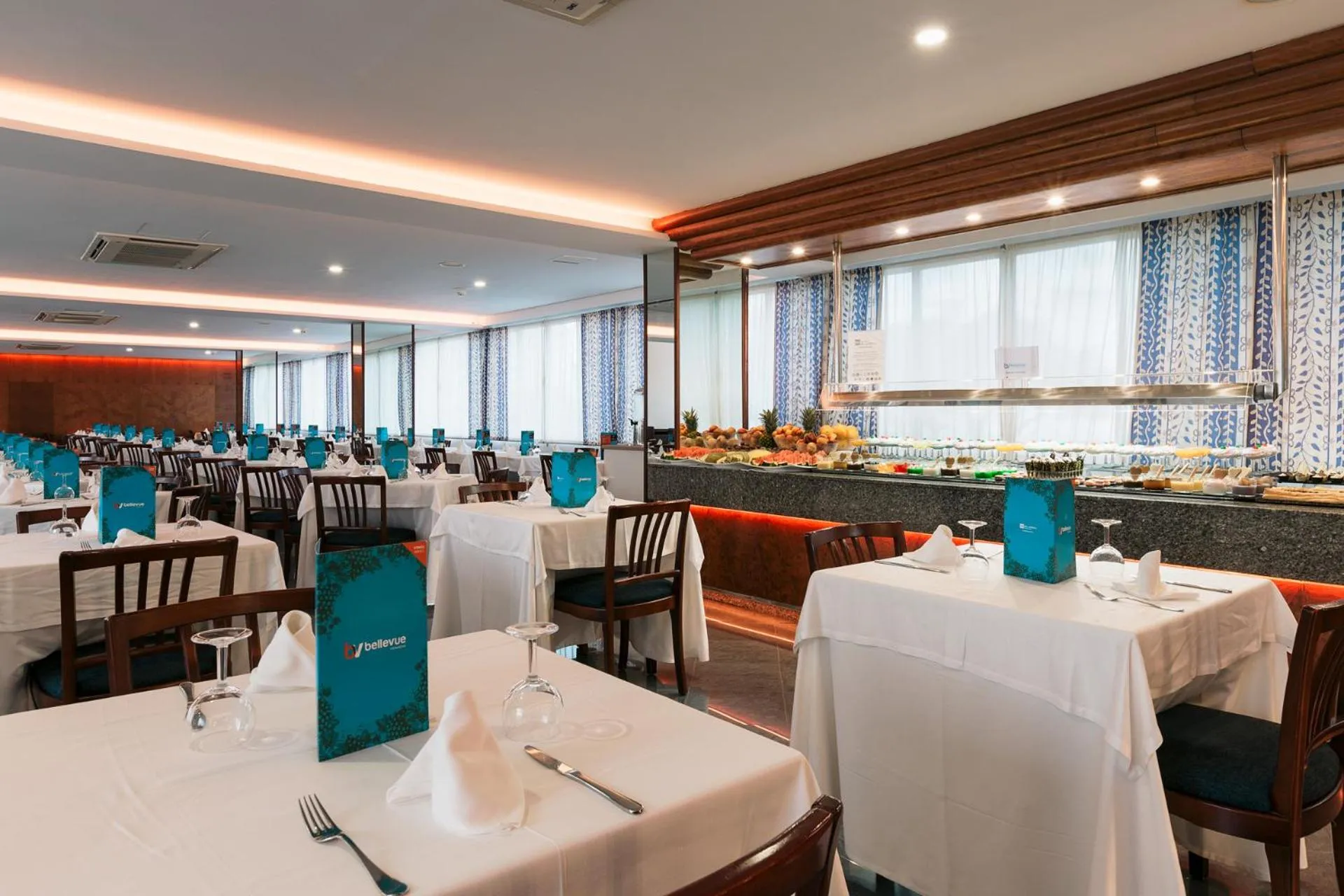 Restaurant/places to eat in Bellevue Vistanova