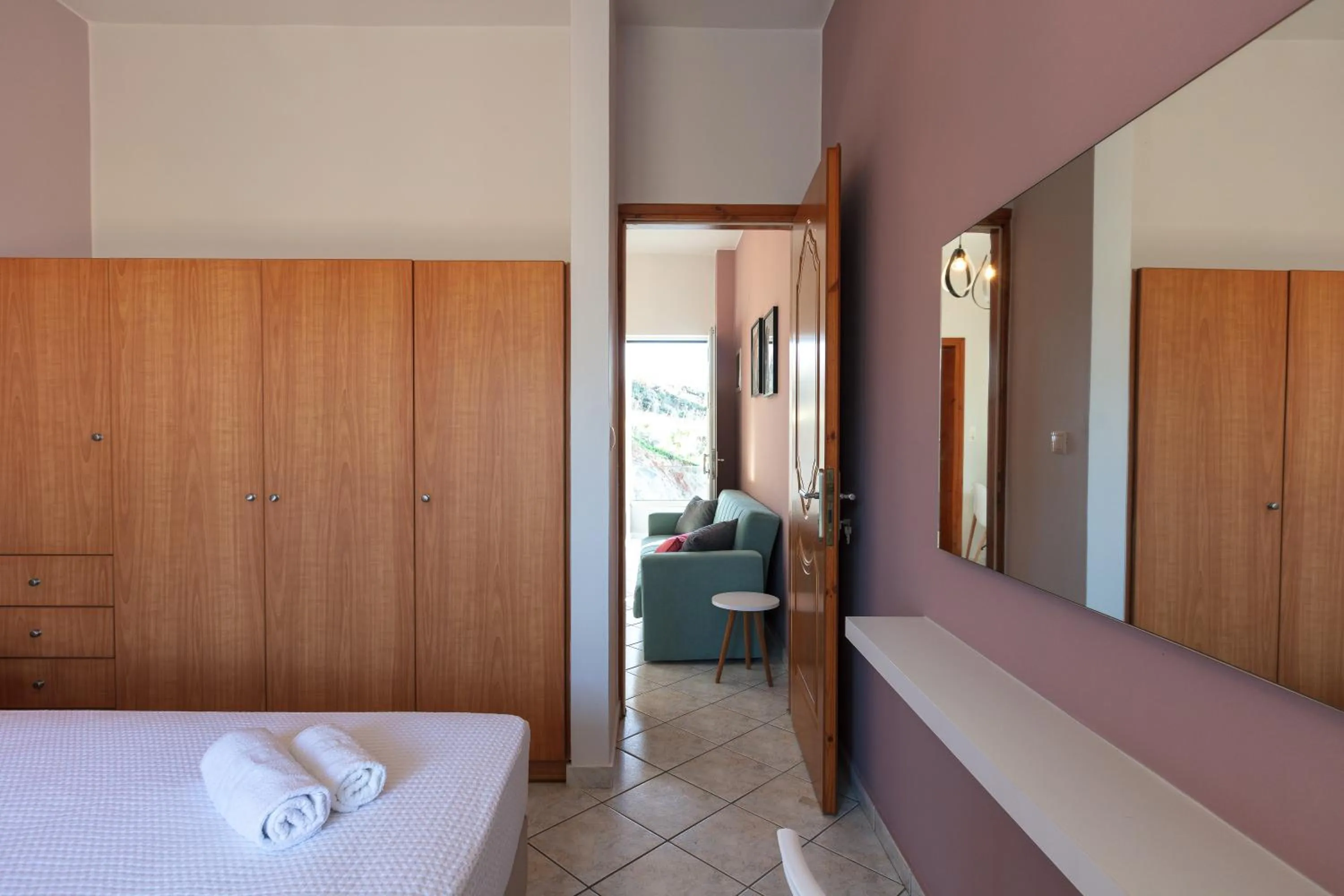 Bed in Pietra Di Mare