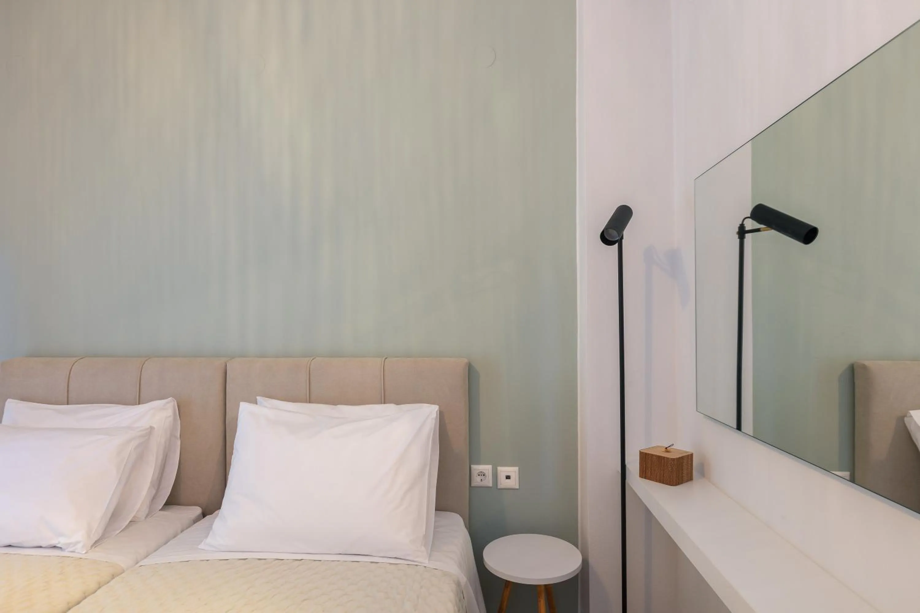 Bedroom, Bed in Pietra Di Mare