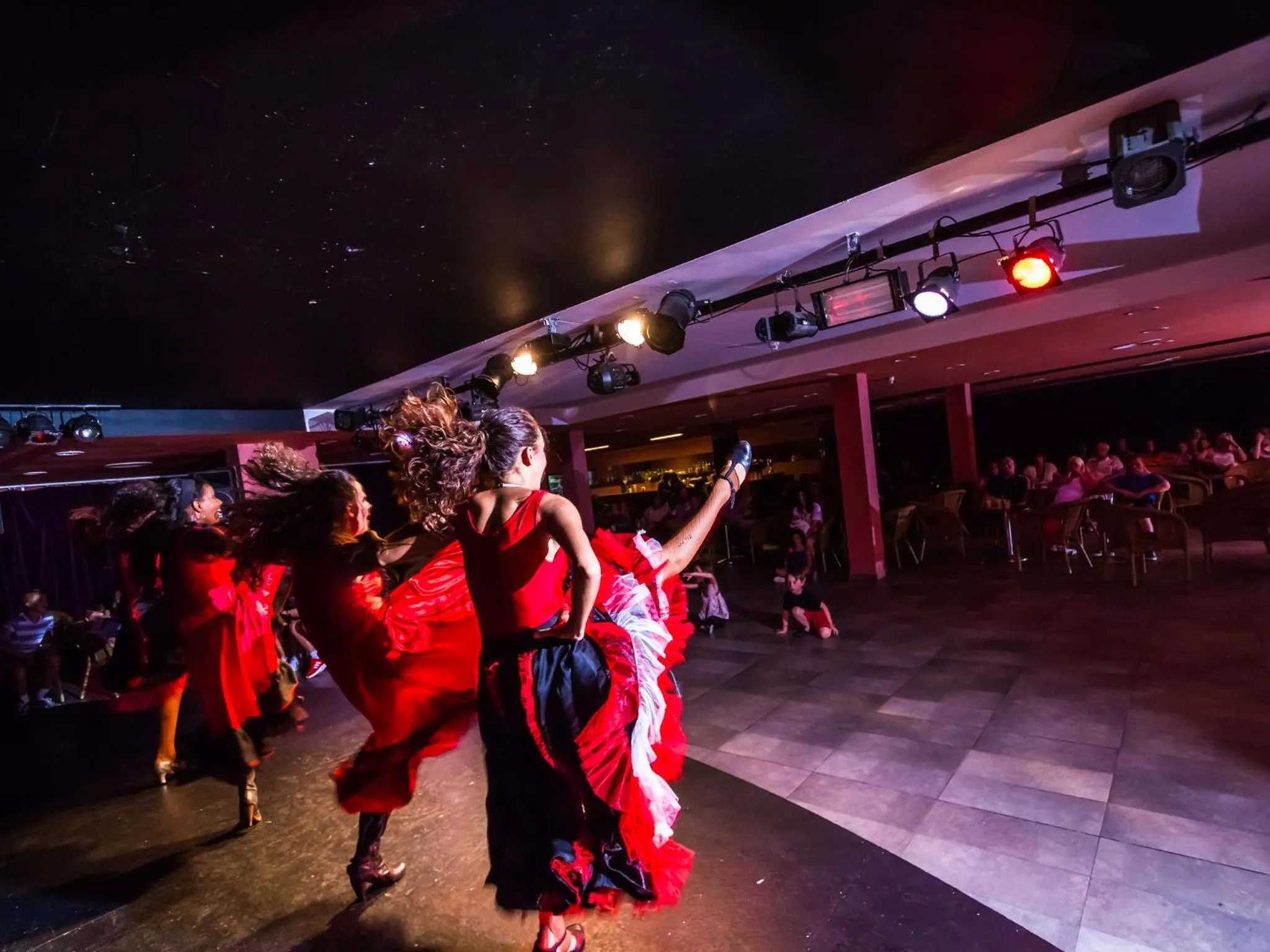 Evening entertainment in BlueBay Lanzarote