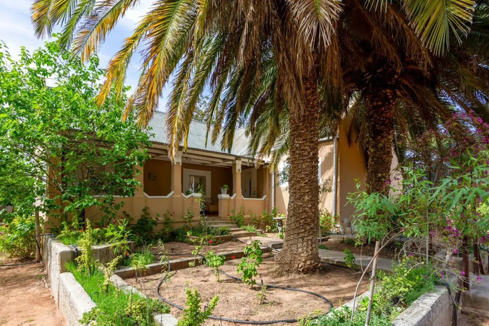 Property building in Bella de Karoo Property building in Bella de Karoo