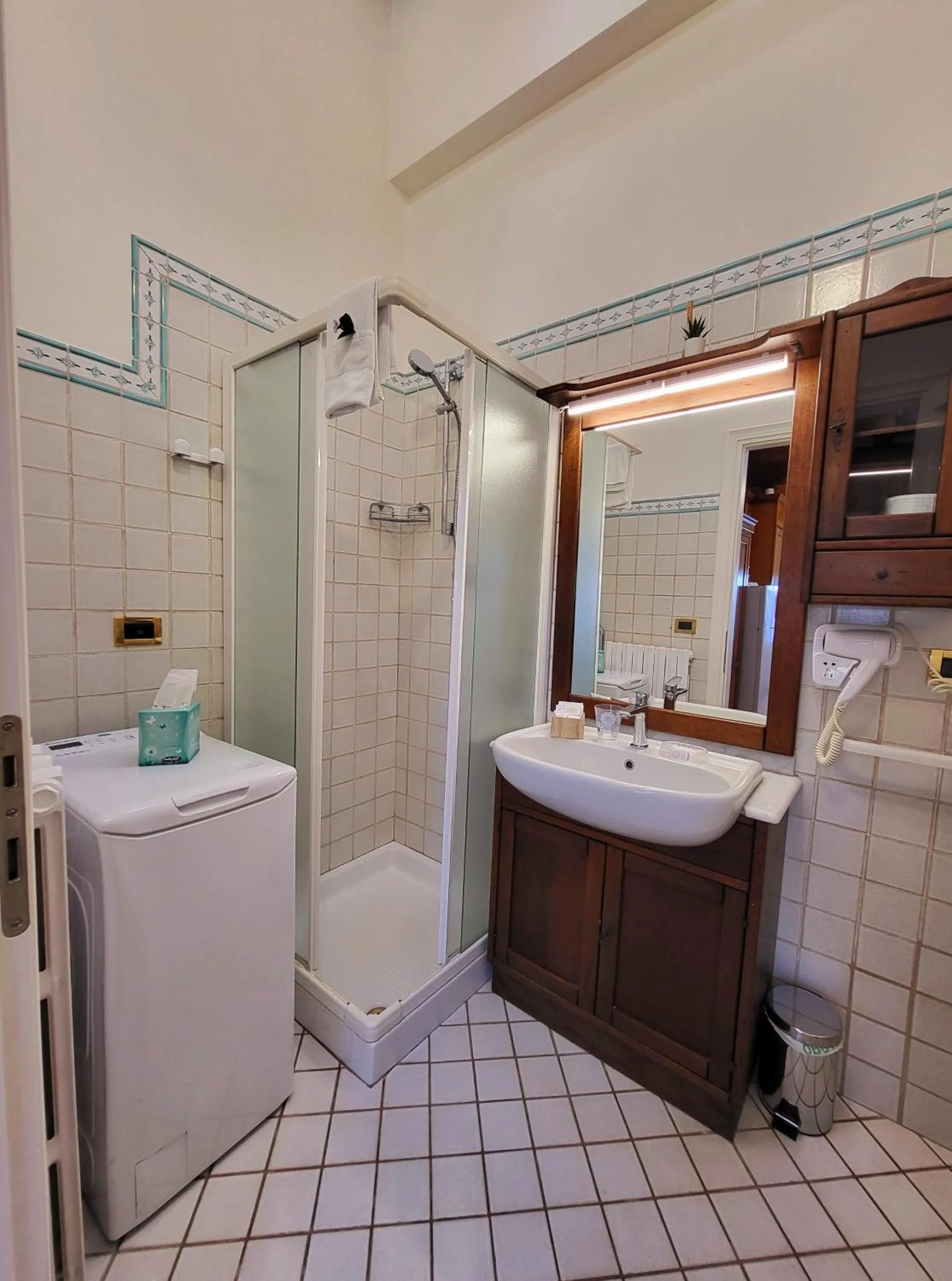 Shower in Residence Antico Borgo