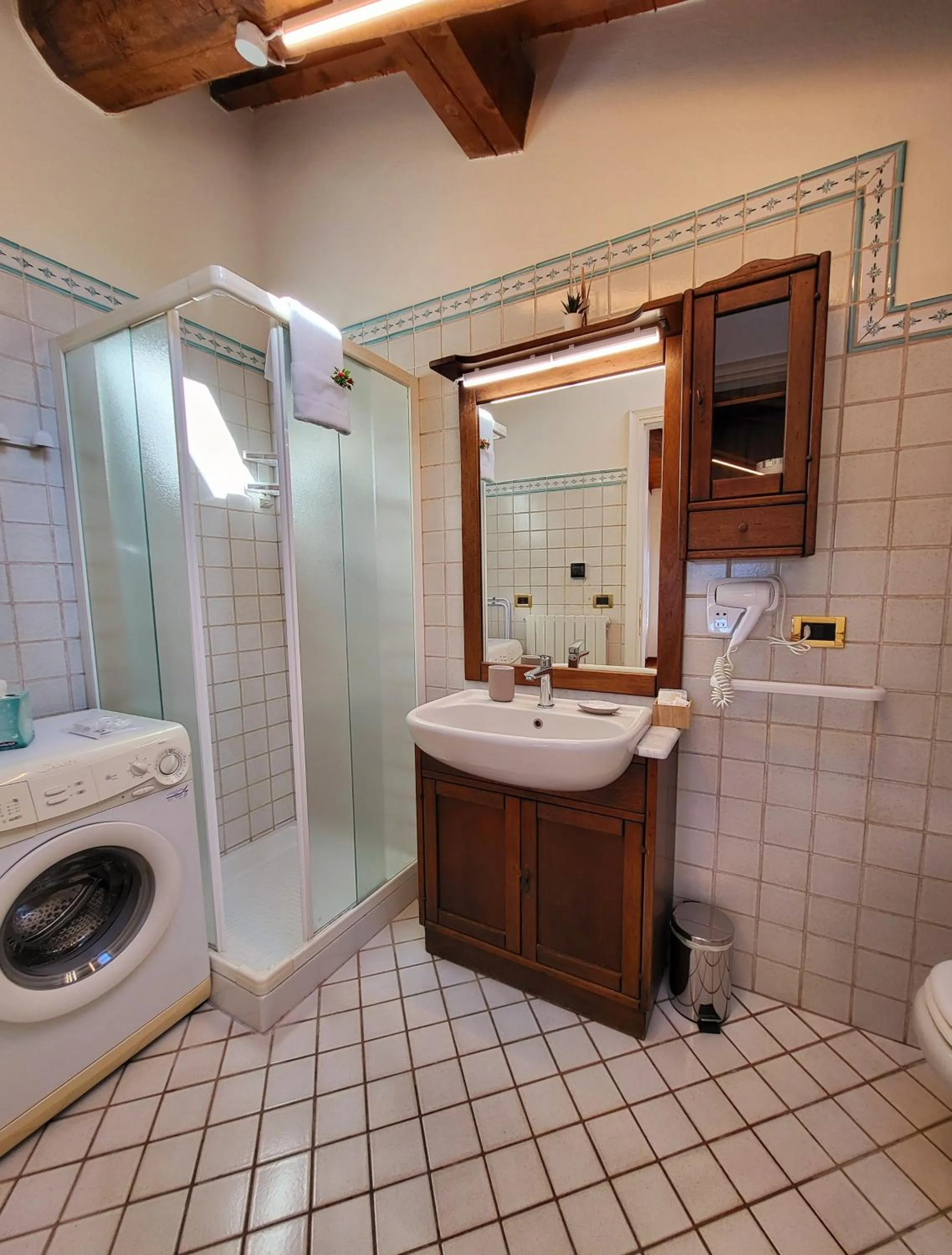 Shower in Residence Antico Borgo