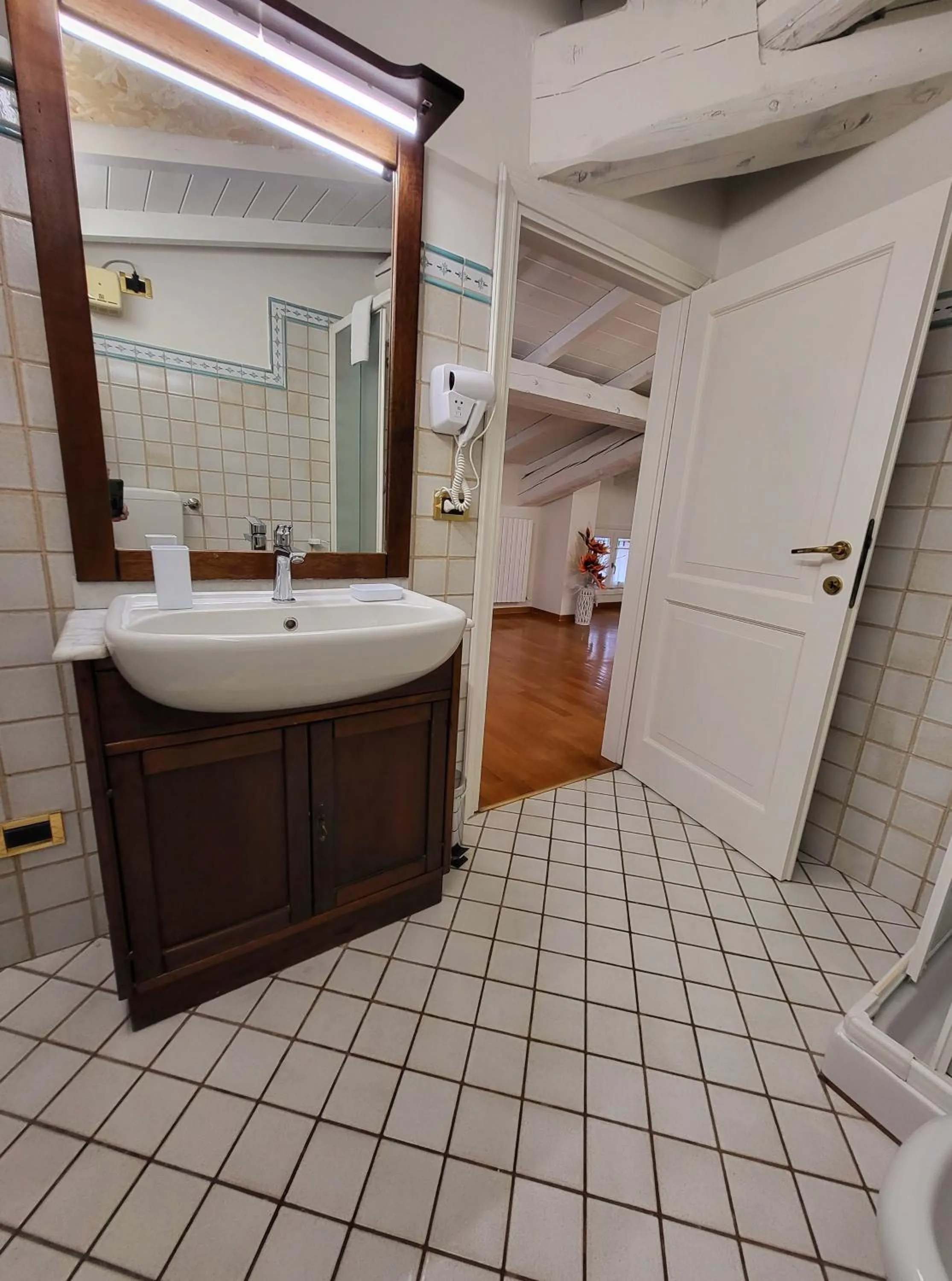 Shower in Residence Antico Borgo