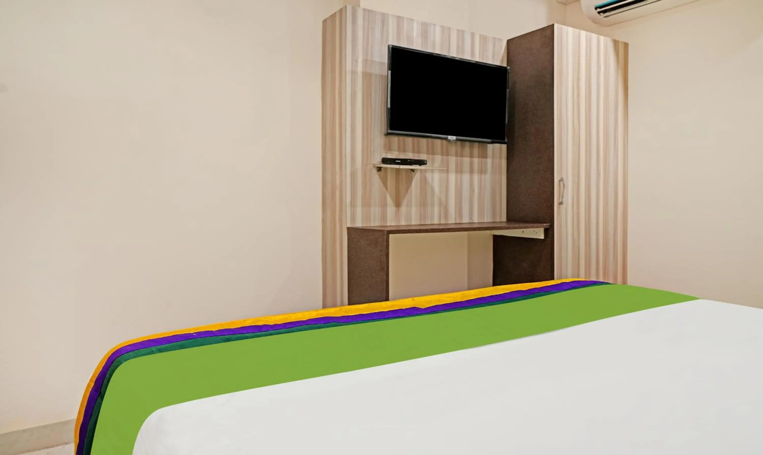 TV/Entertainment Center in Treebo Trend Jsn Grand