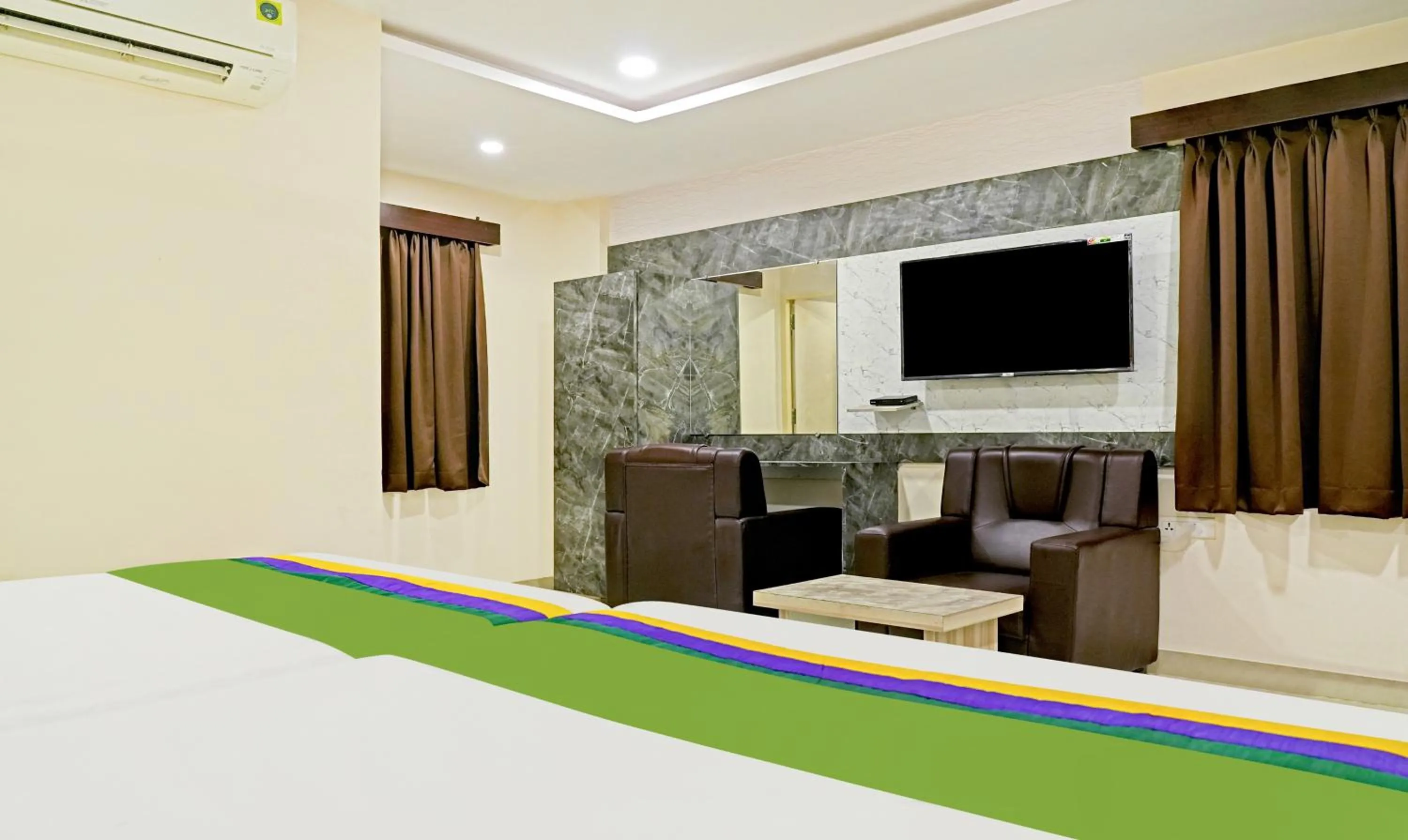 TV/Entertainment Center in Treebo Trend Jsn Grand