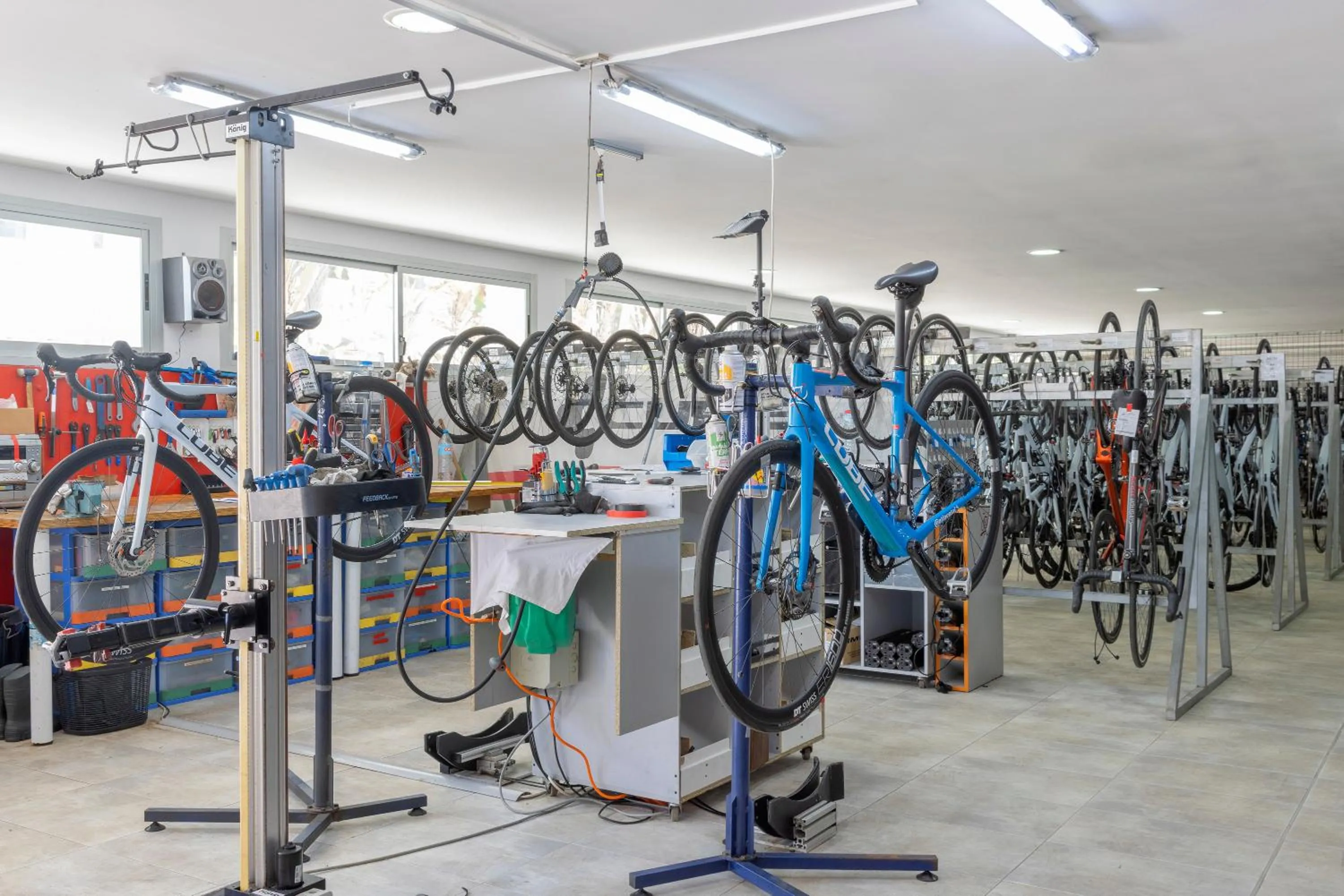 Cycling in HM Gran Fiesta