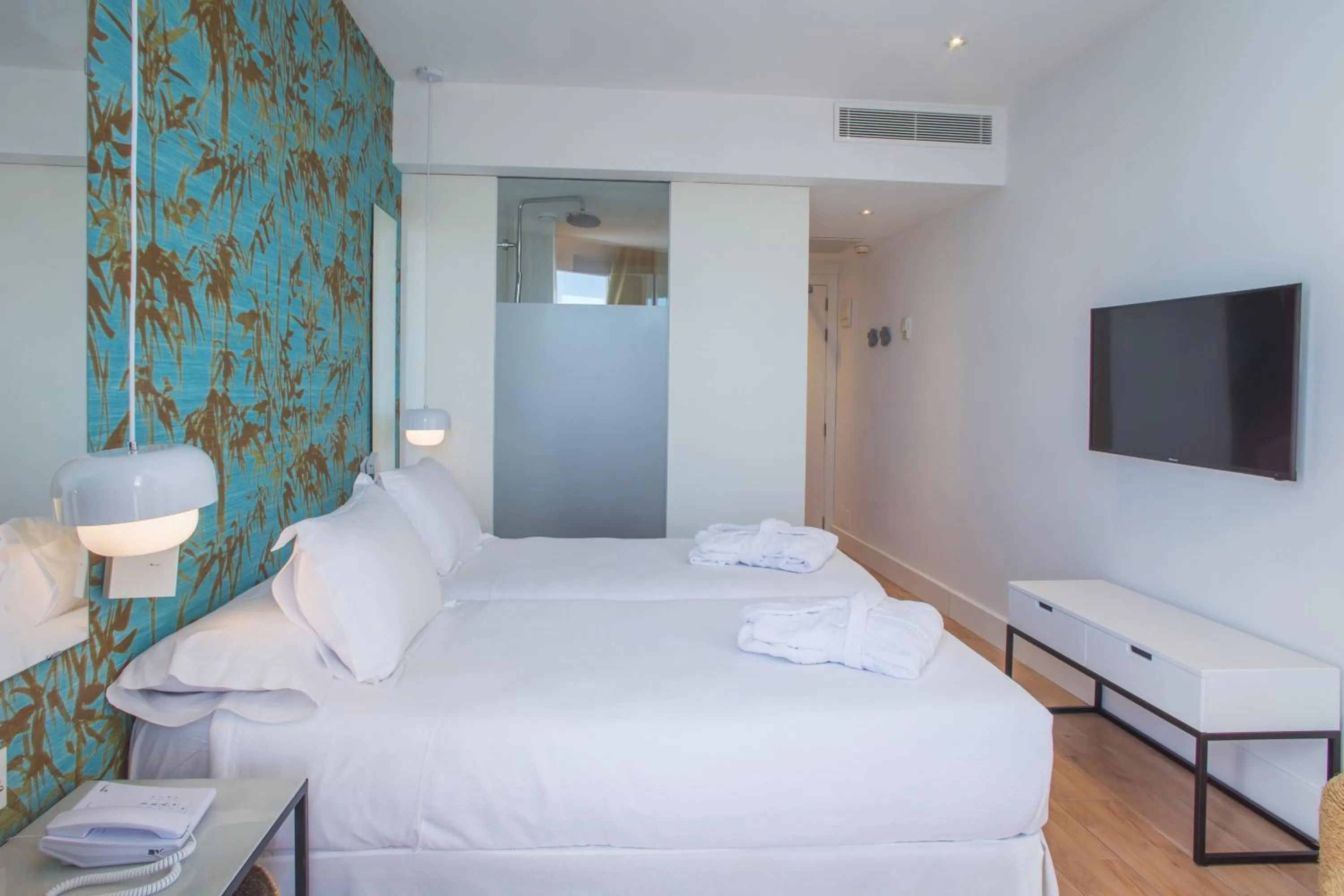 Bedroom, Bed in HM Gran Fiesta