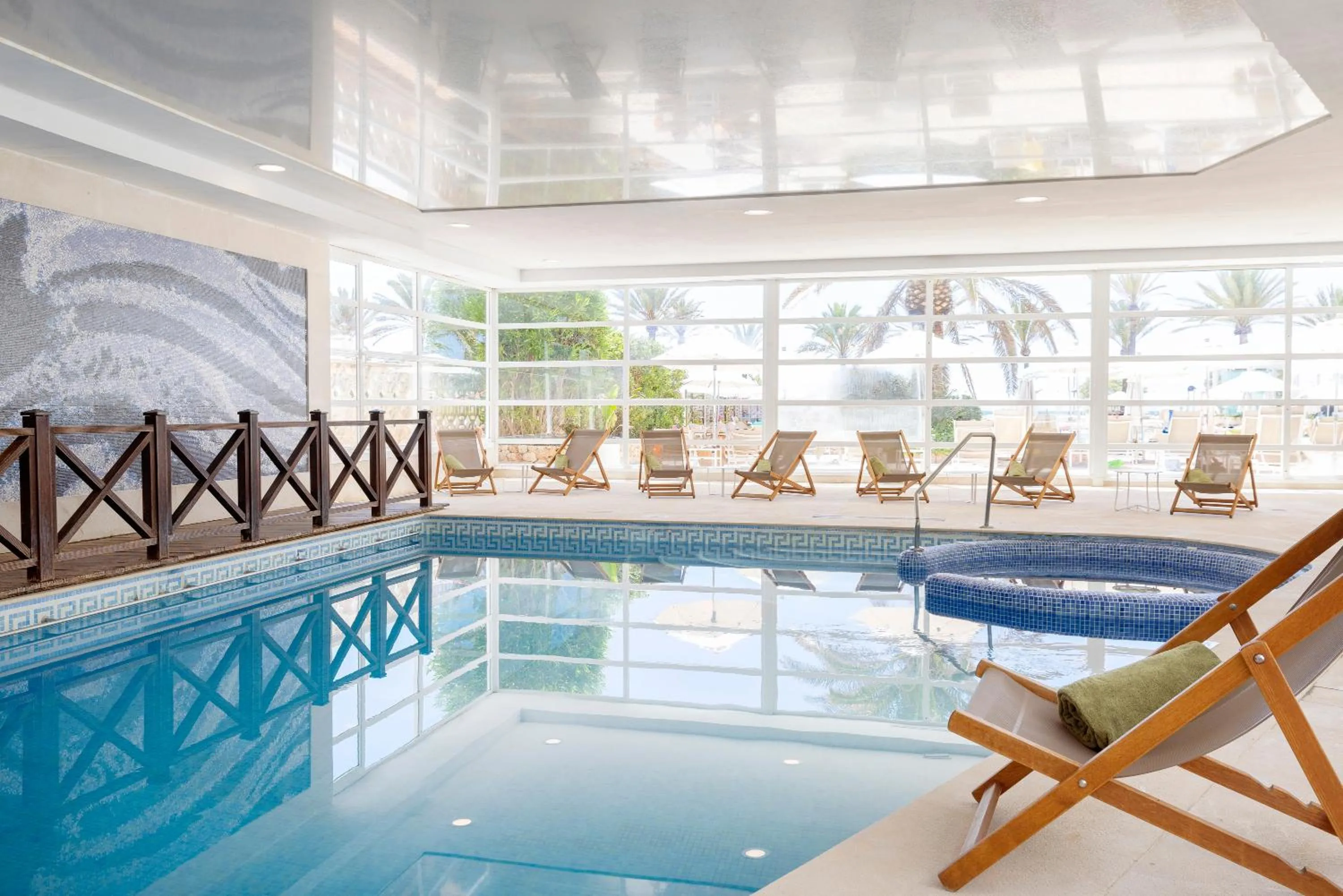 Swimming pool in HM Gran Fiesta