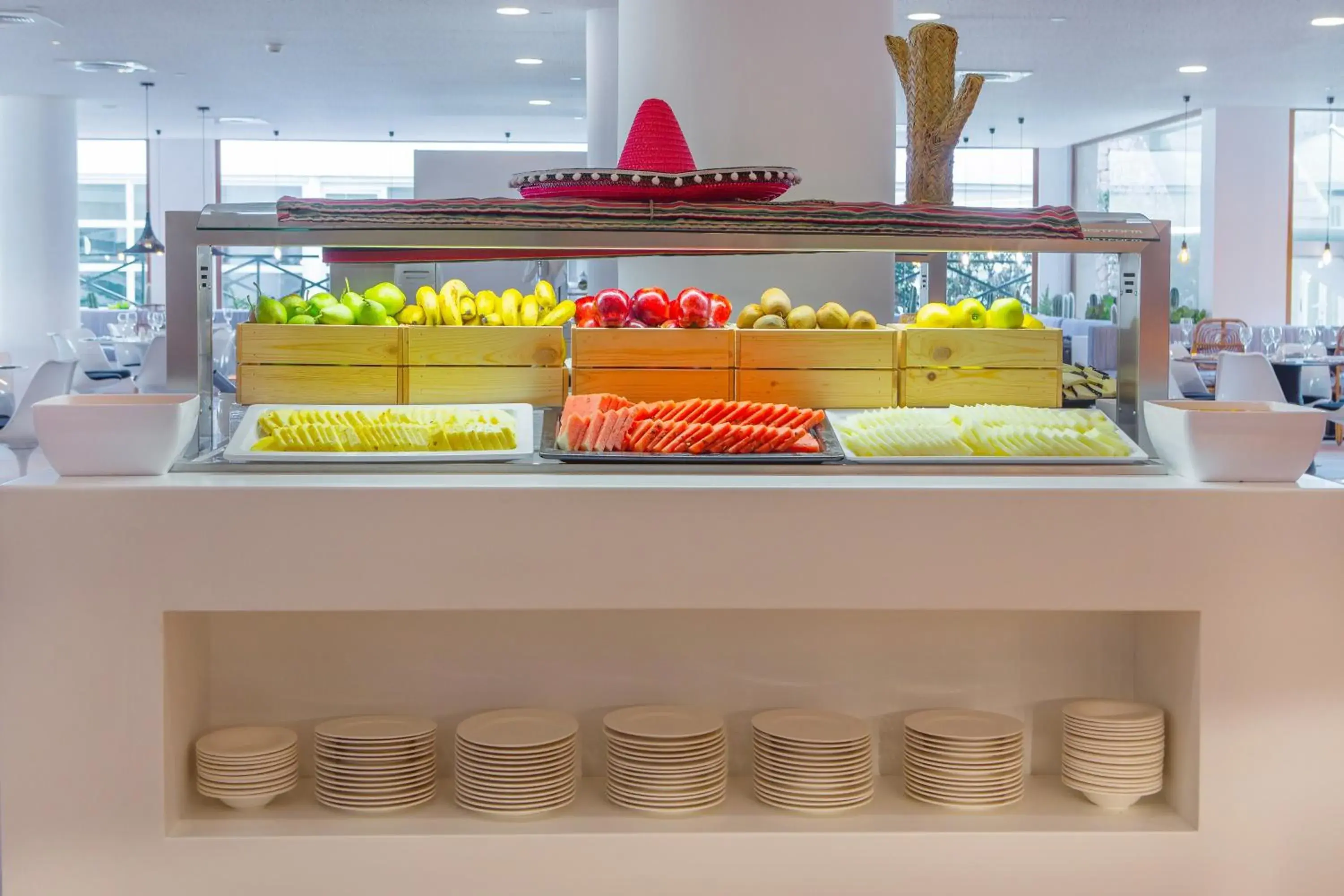 Restaurant/places to eat in HM Gran Fiesta Restaurant/places to eat in HM Gran Fiesta