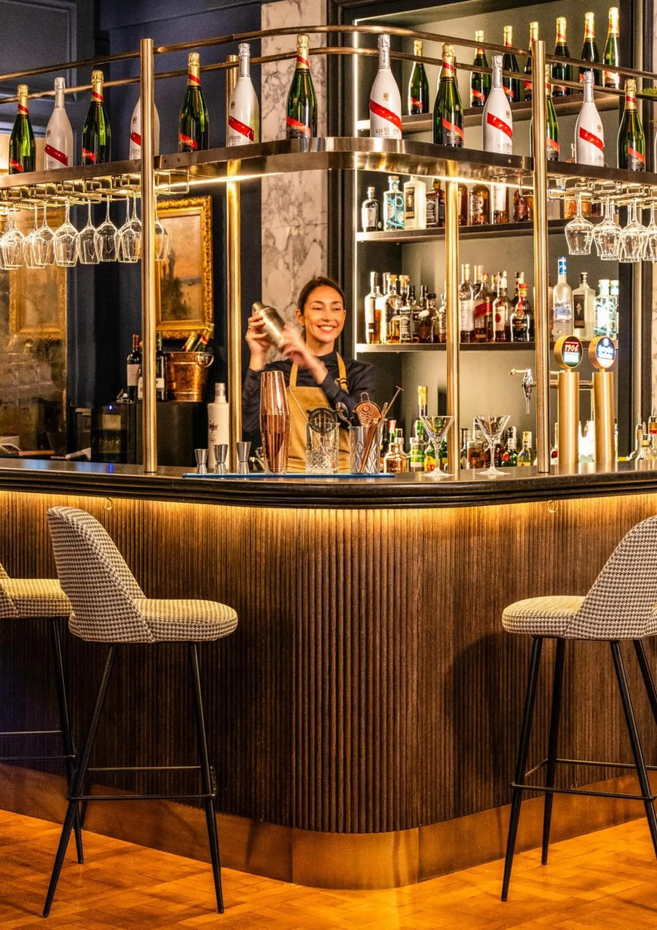 Lounge or bar in El Avenida Palace Lounge or bar in El Avenida Palace