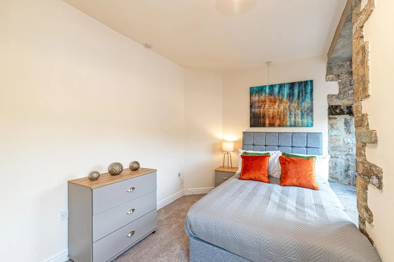 Bed in Bridge End Mill by Guestz