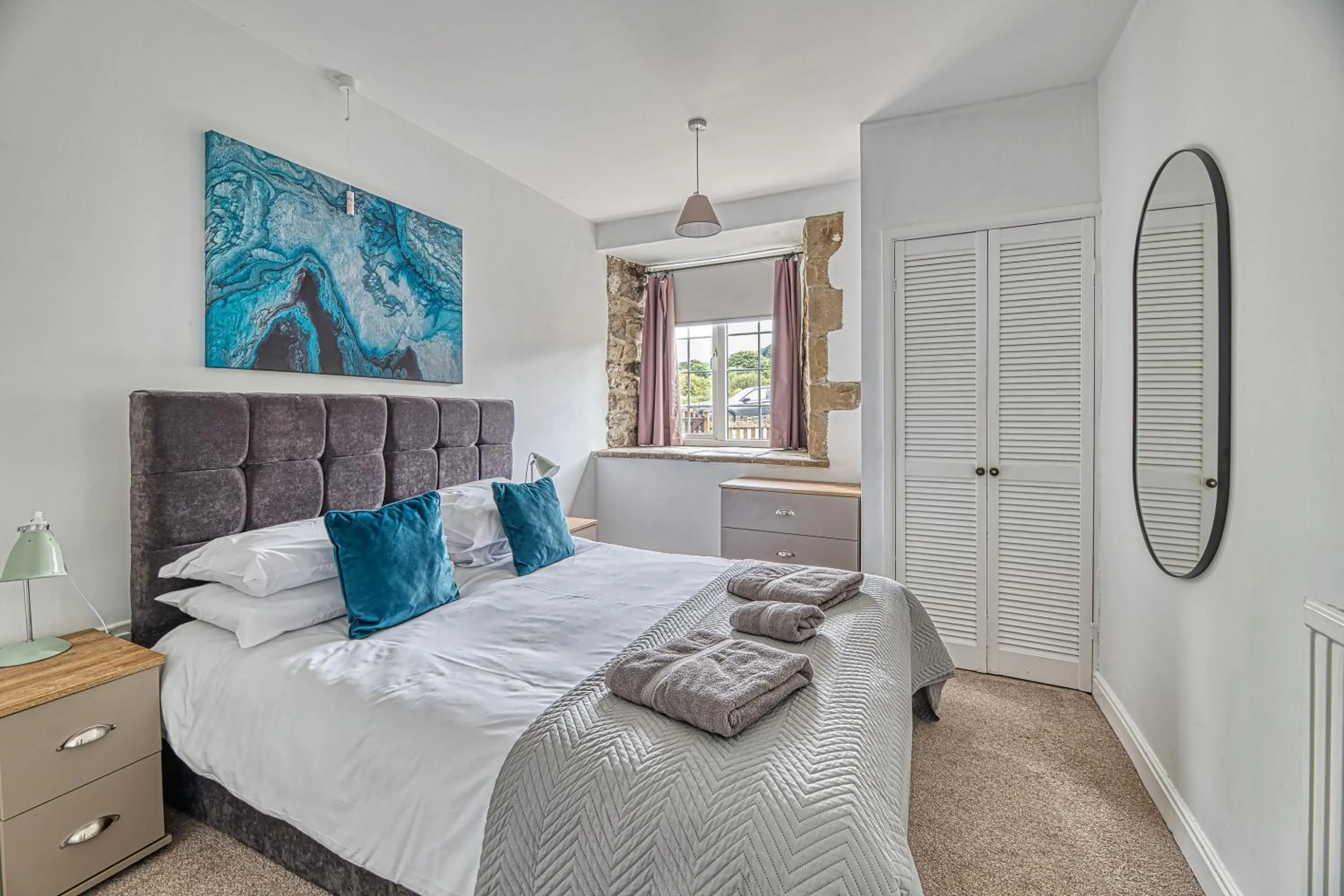 Bed in Bridge End Mill by Guestz
