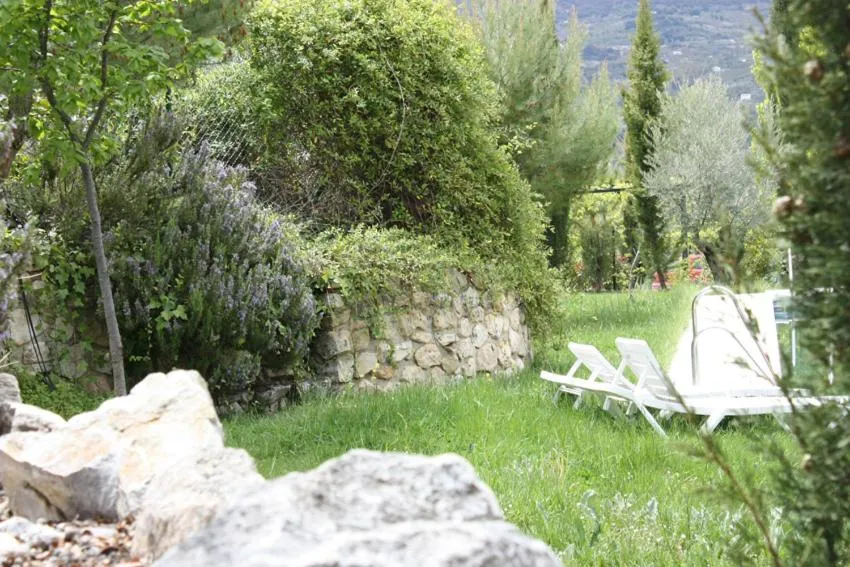 Swimming pool in Hotel Rural Puerto Mágina