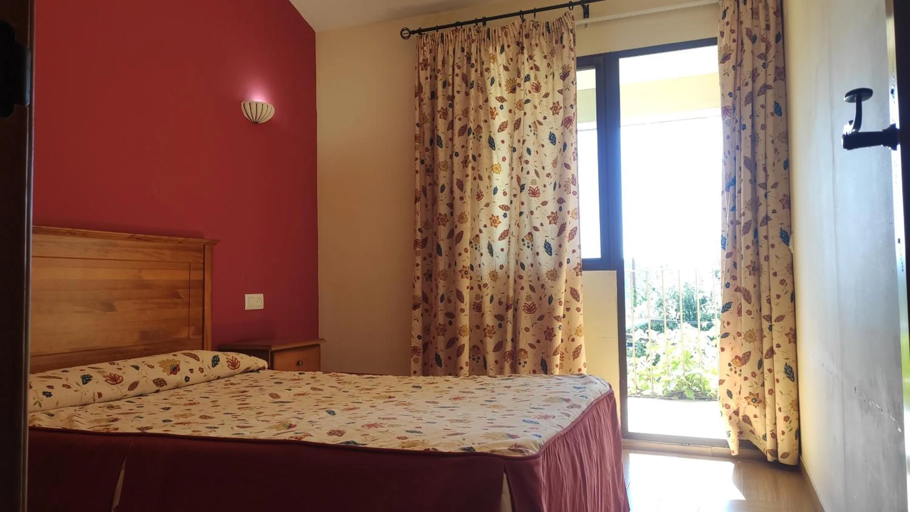 Bedroom, Bed in Hotel Rural Puerto Mágina