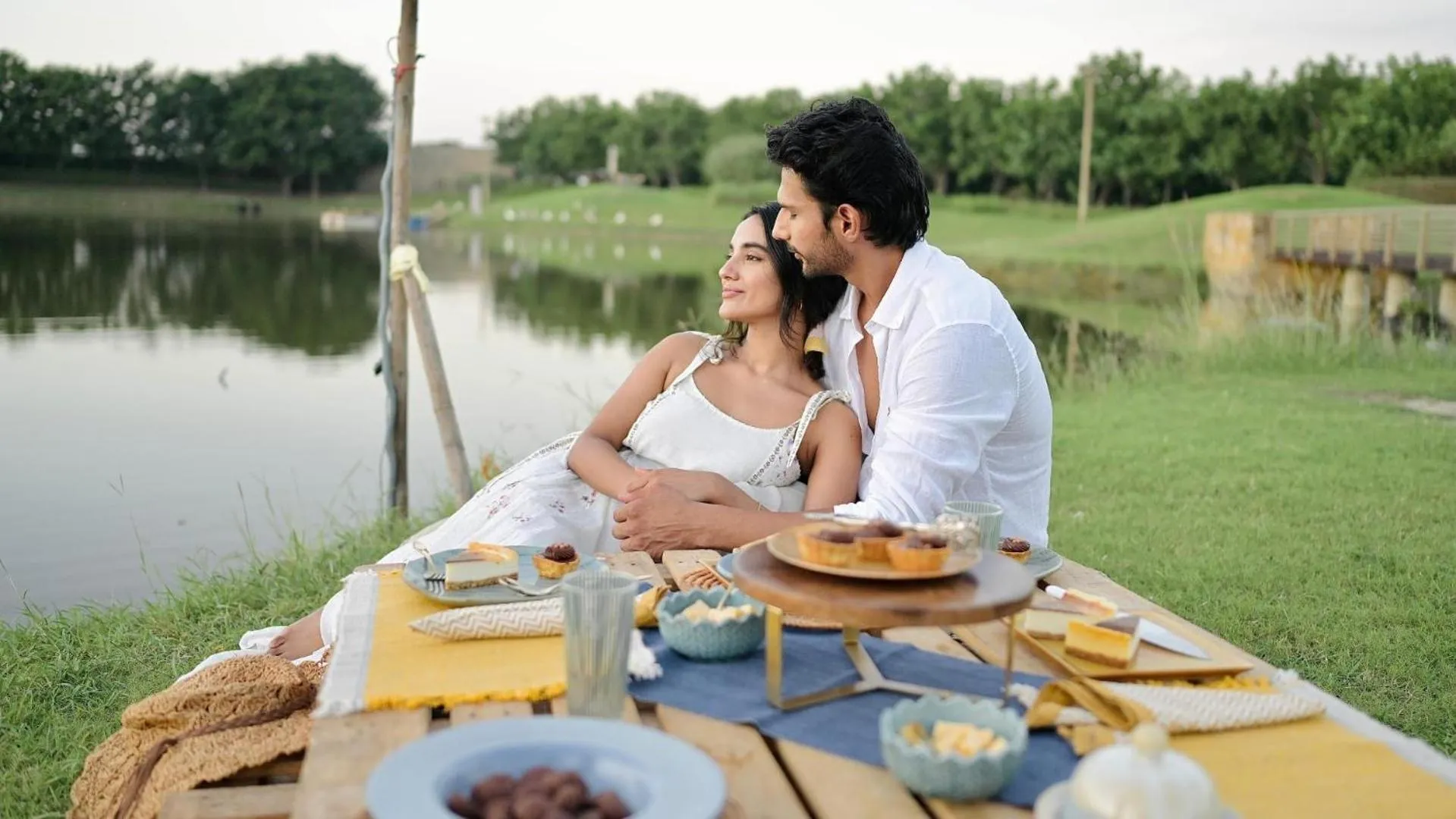 Natural landscape in Life At REPOSE- Lake Villas Resort & Club