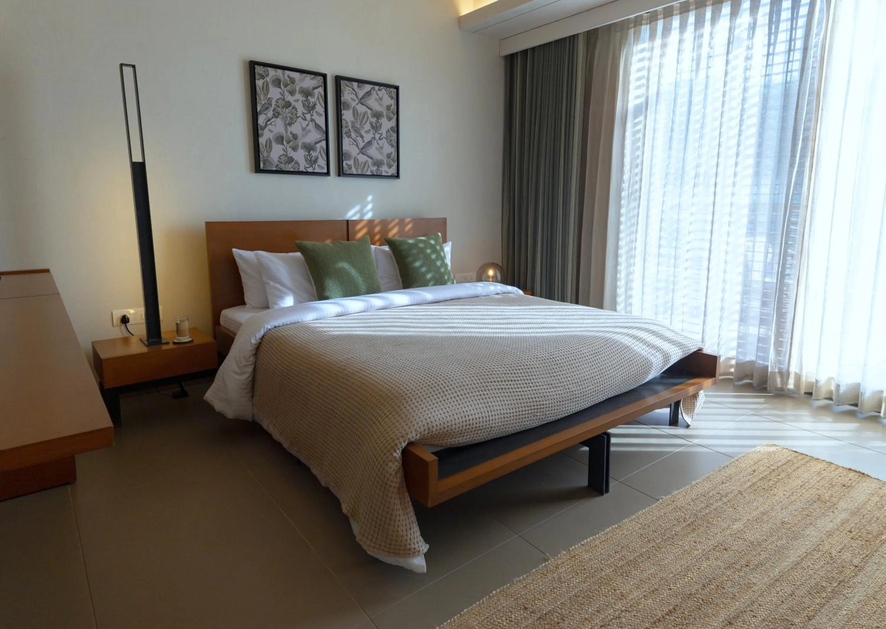 Bed in Life At REPOSE- Lake Villas Resort & Club