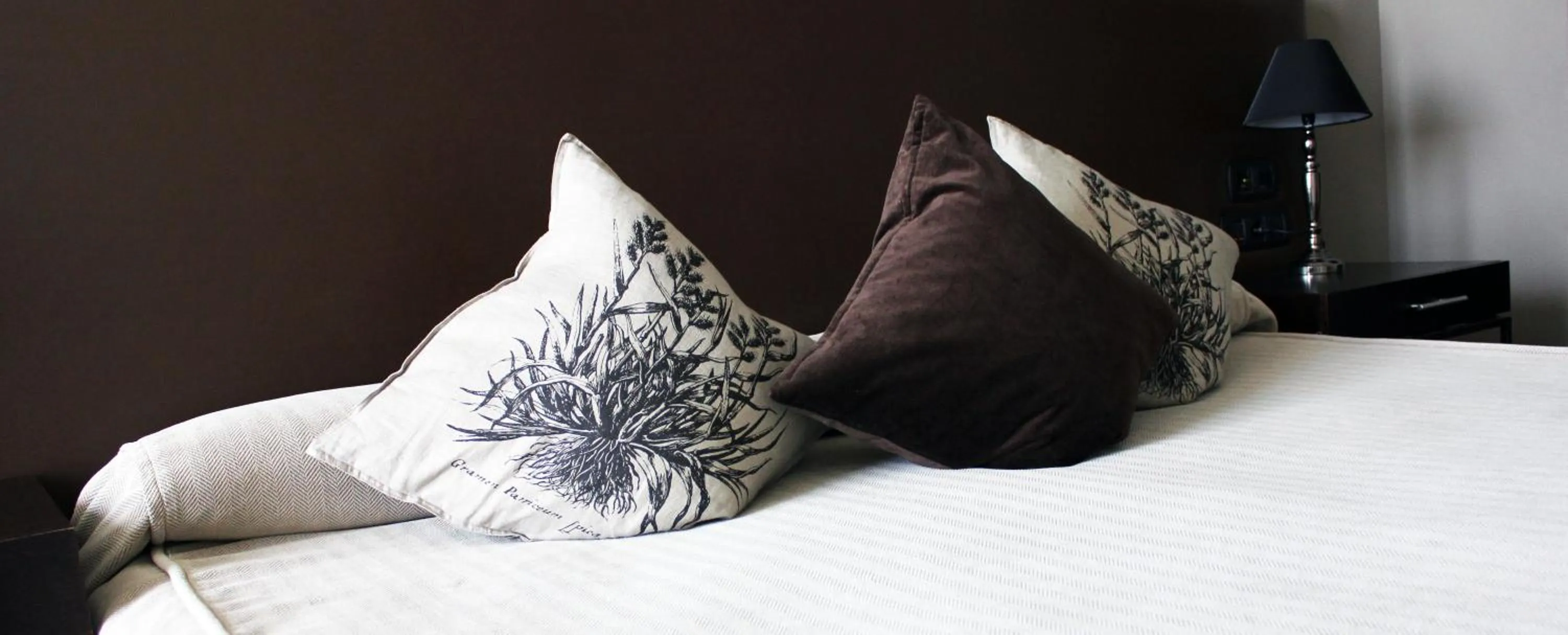 Decorative detail, Bed in Hotel Vinícola Real-200 Monges