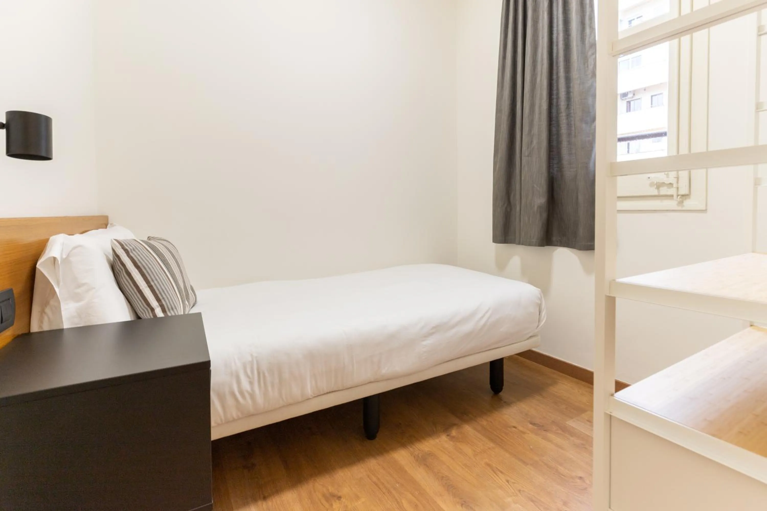 Bed in Atica Apartments - by Weflating