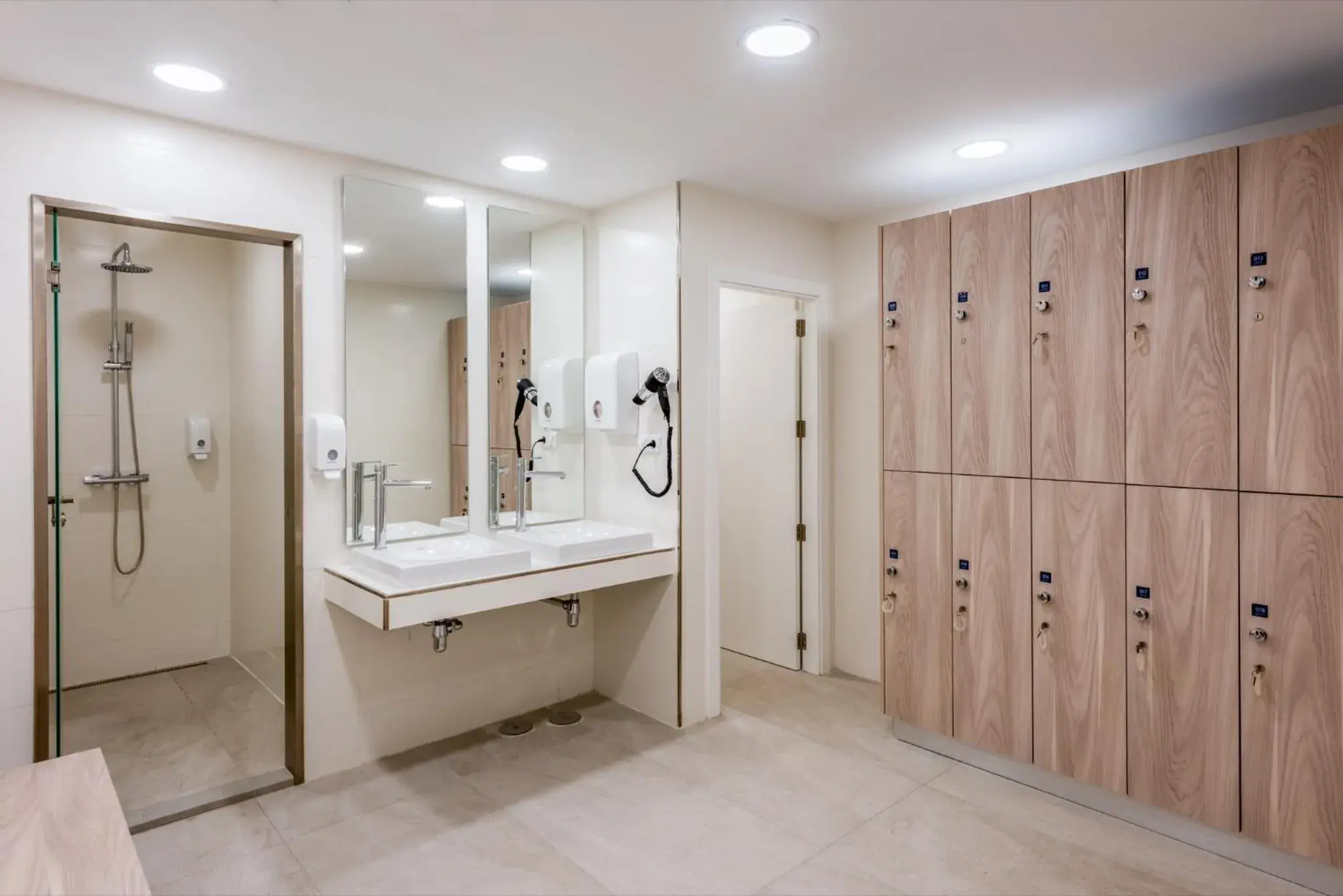 Spa and wellness centre/facilities in Melia Madrid Princesa Spa and wellness centre/facilities in Melia Madrid Princesa