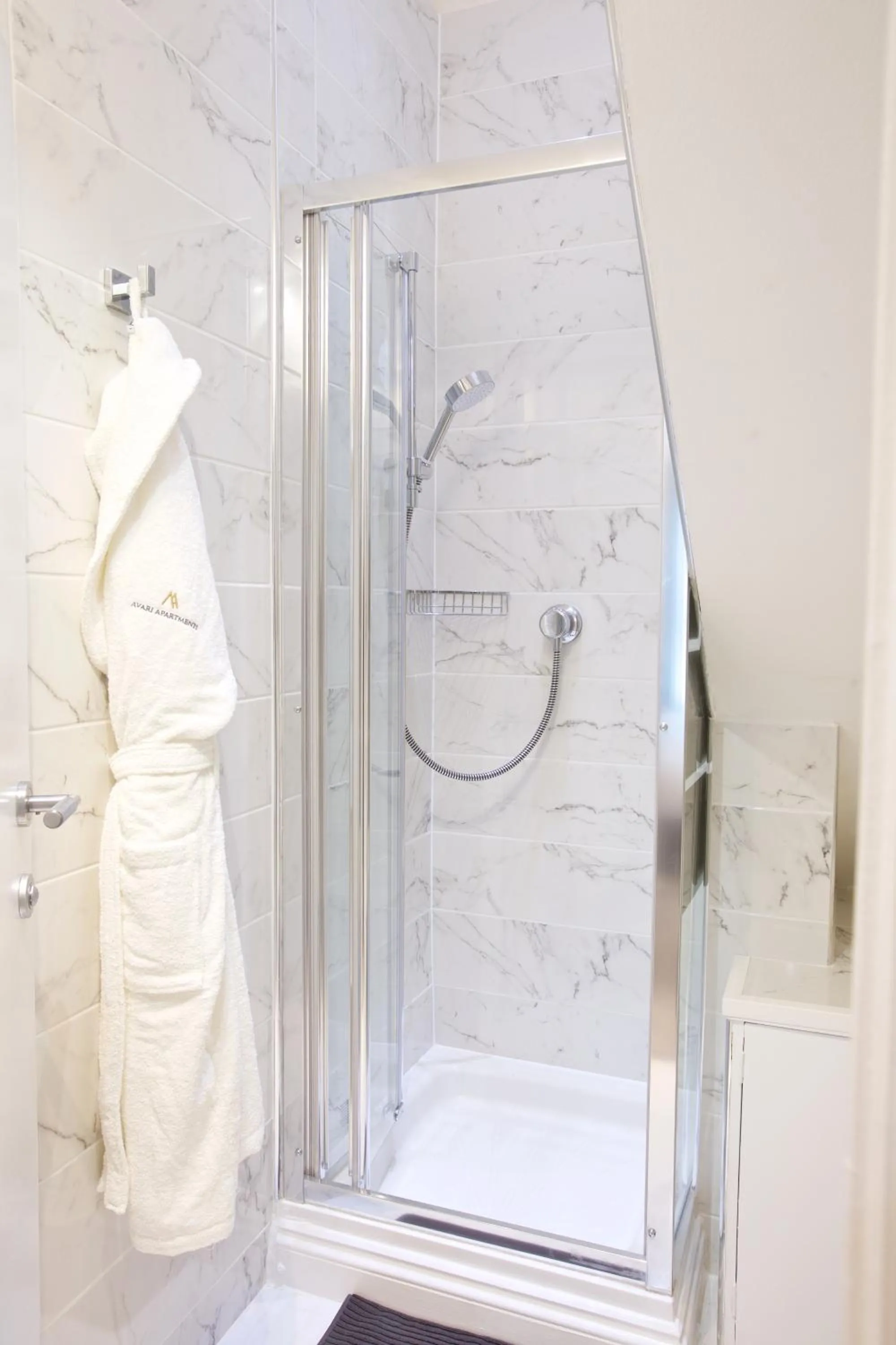 Shower in Avari Apartments - Winchester Collection