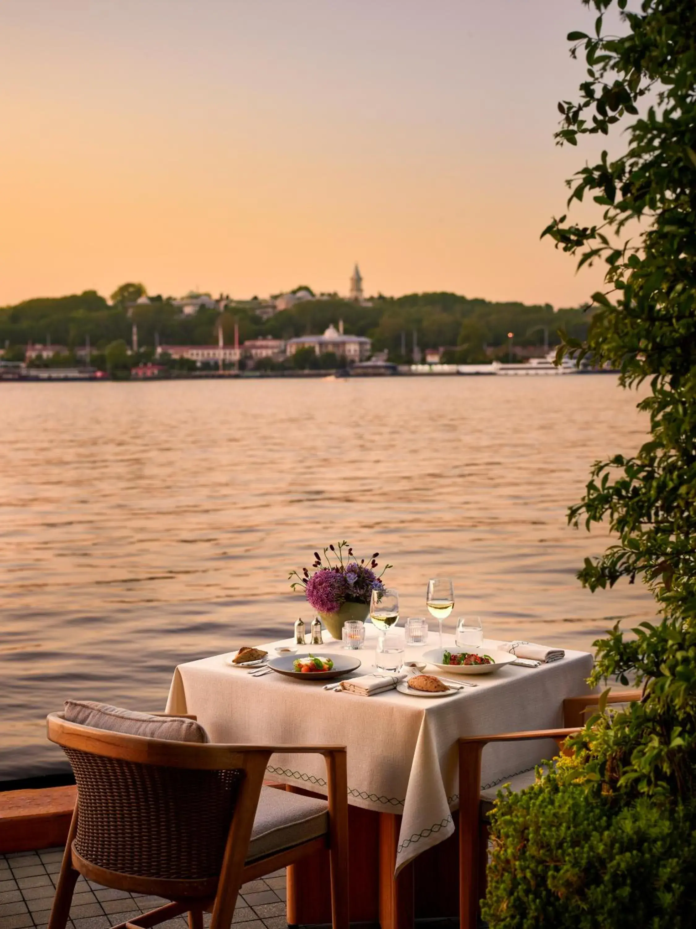 Restaurant/places to eat in The Peninsula Istanbul Restaurant/places to eat in The Peninsula Istanbul