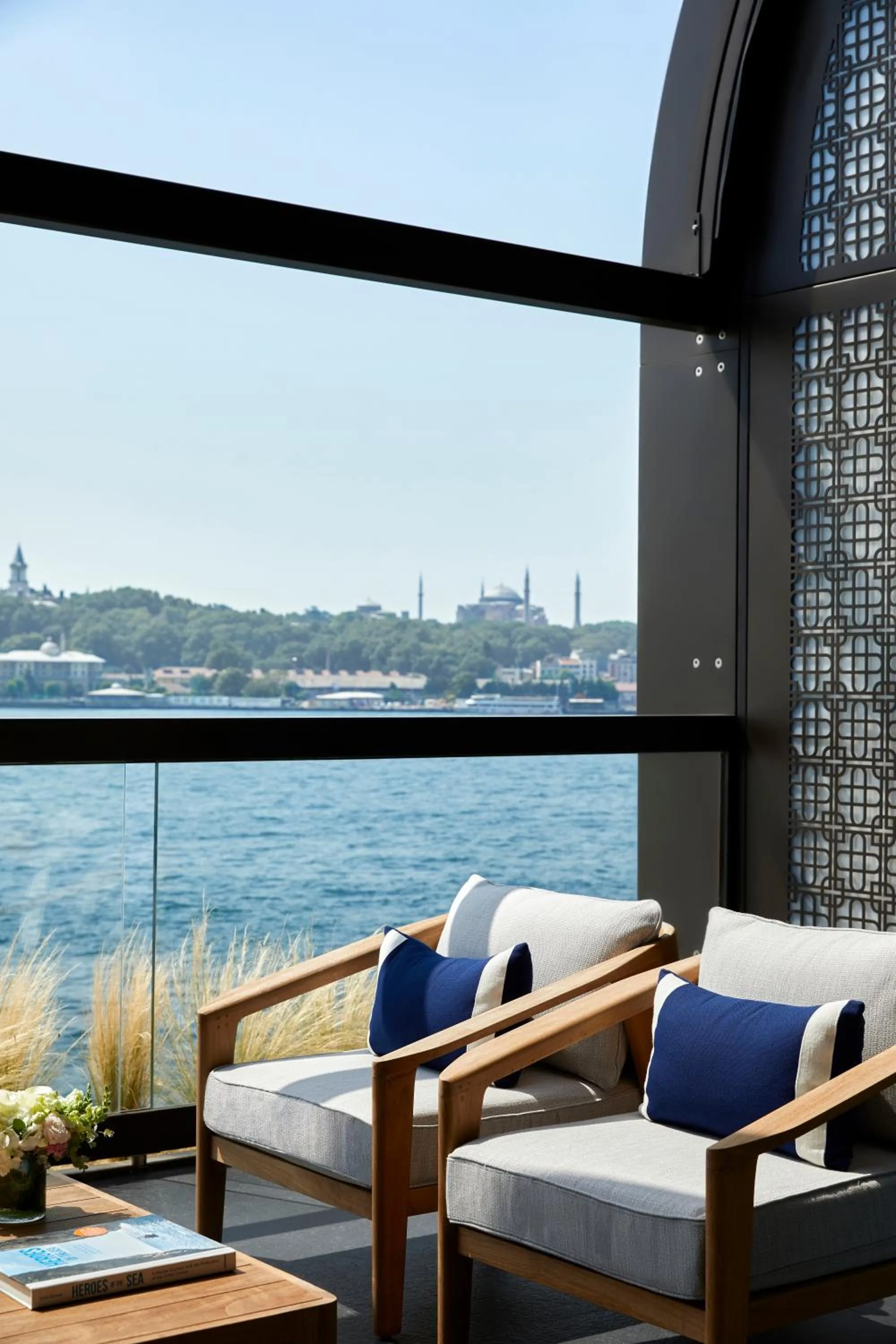 Balcony/Terrace in The Peninsula Istanbul