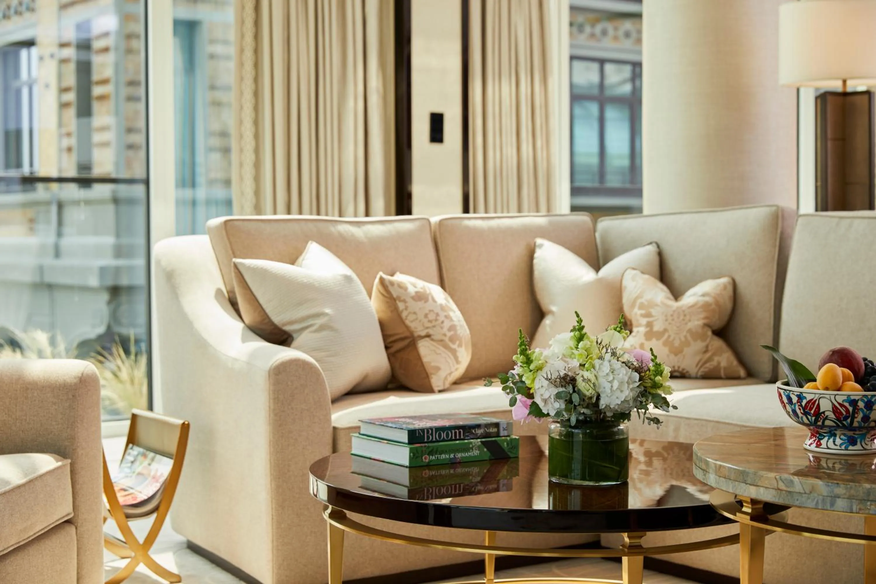 Bedroom in The Peninsula Istanbul