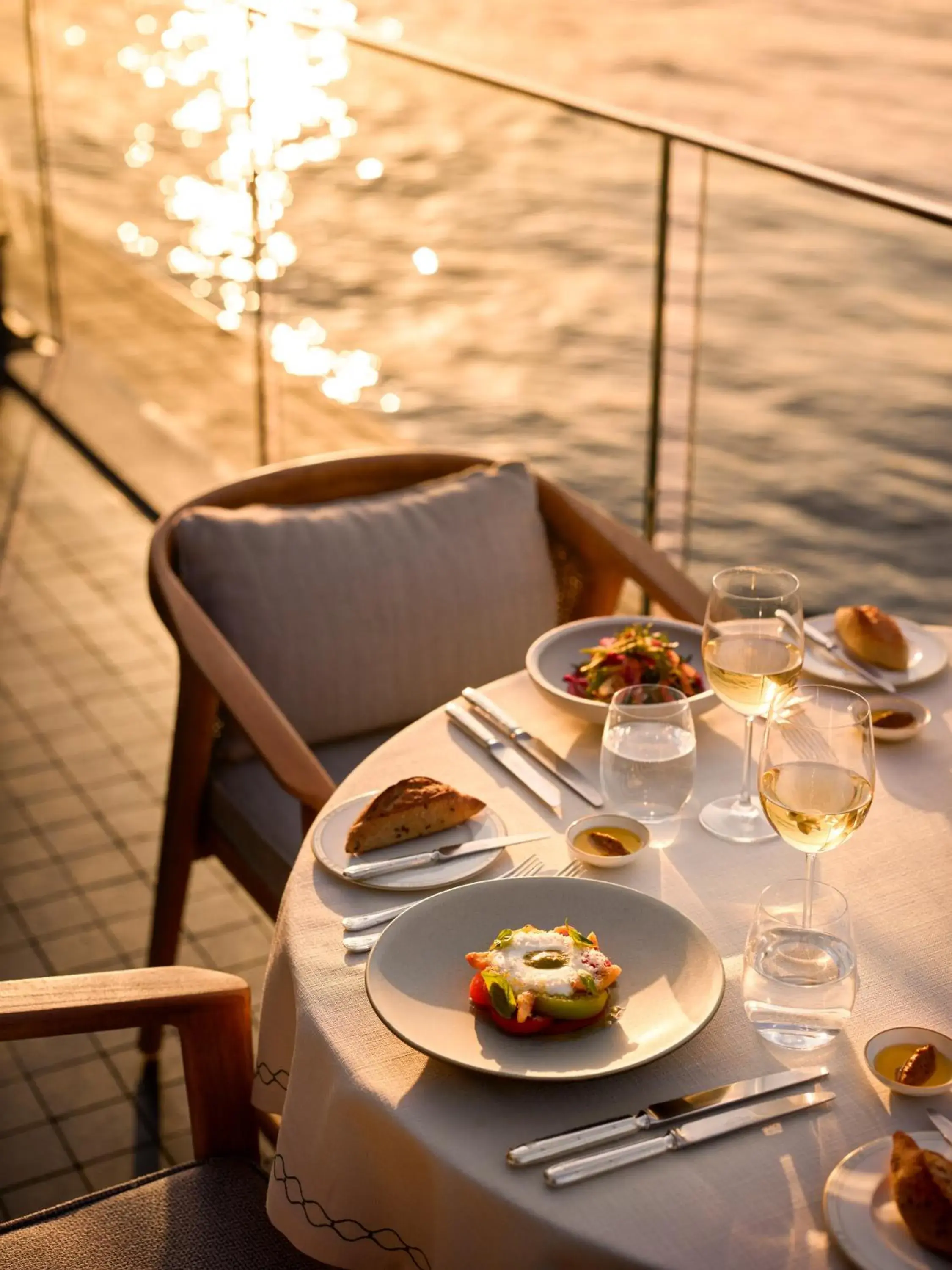 Restaurant/places to eat in The Peninsula Istanbul Restaurant/places to eat in The Peninsula Istanbul