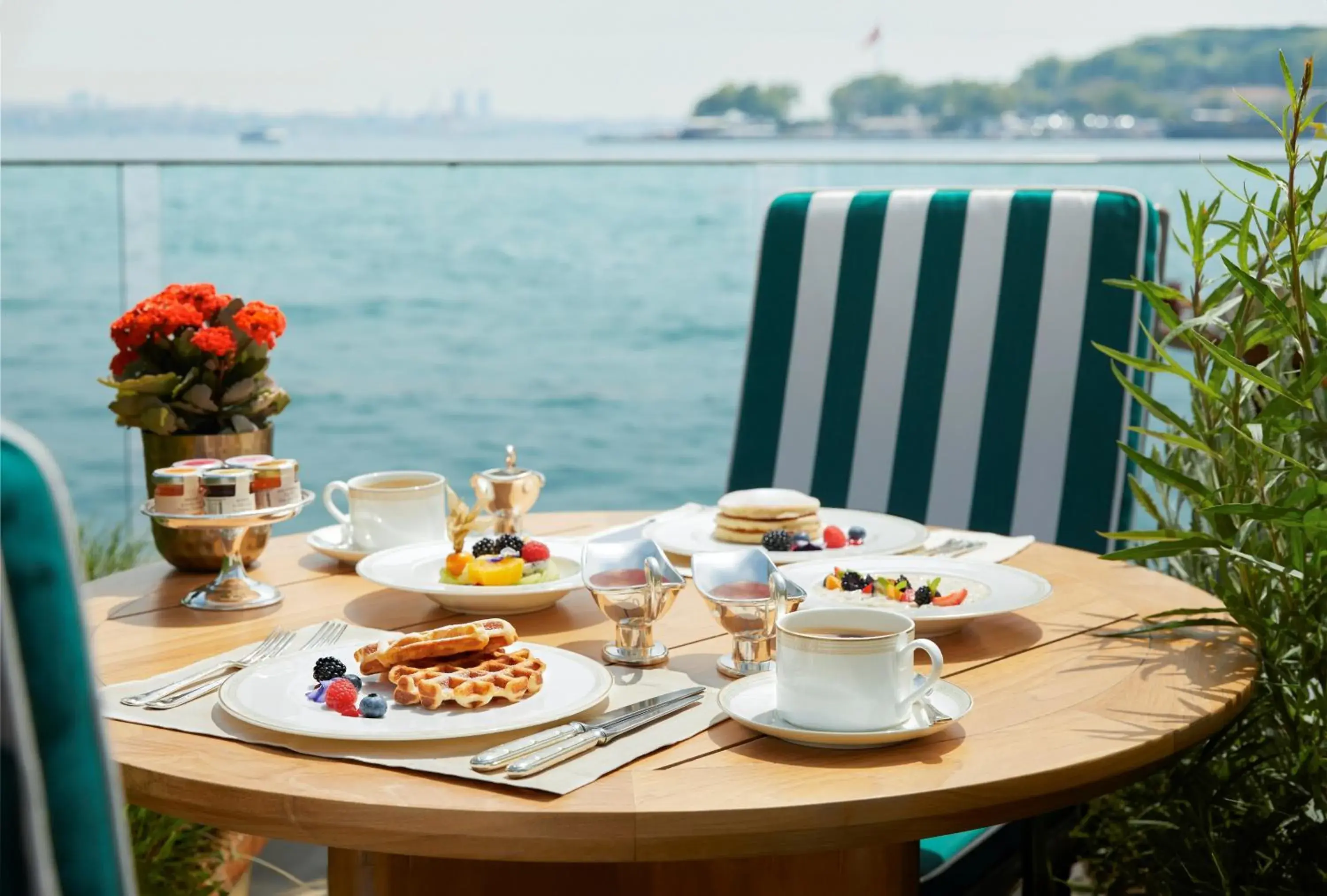 Restaurant/places to eat in The Peninsula Istanbul Restaurant/places to eat in The Peninsula Istanbul