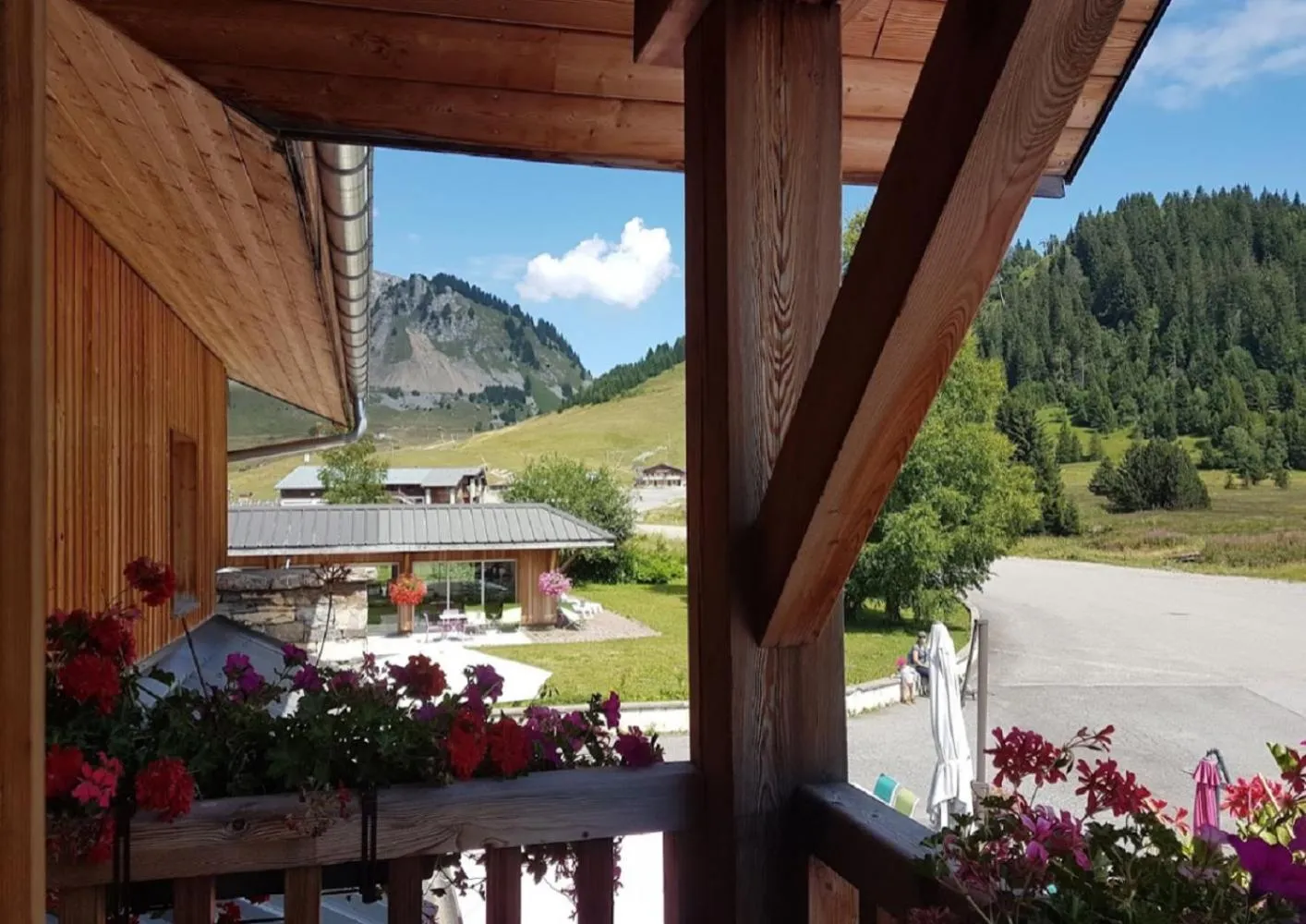 Patio in Les Roches 1500