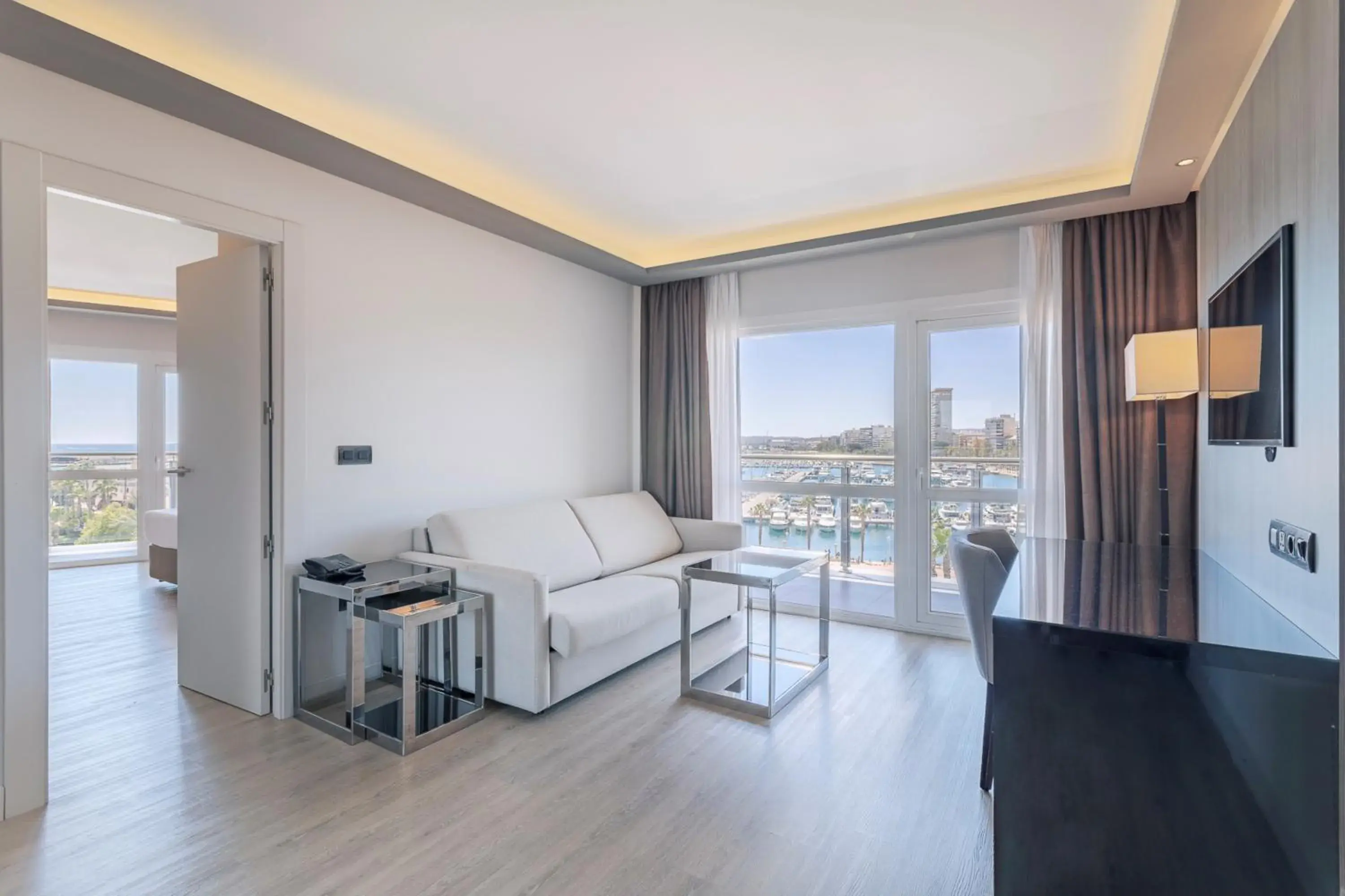 Executive Junior Suite in Melia Alicante Executive Junior Suite in Melia Alicante