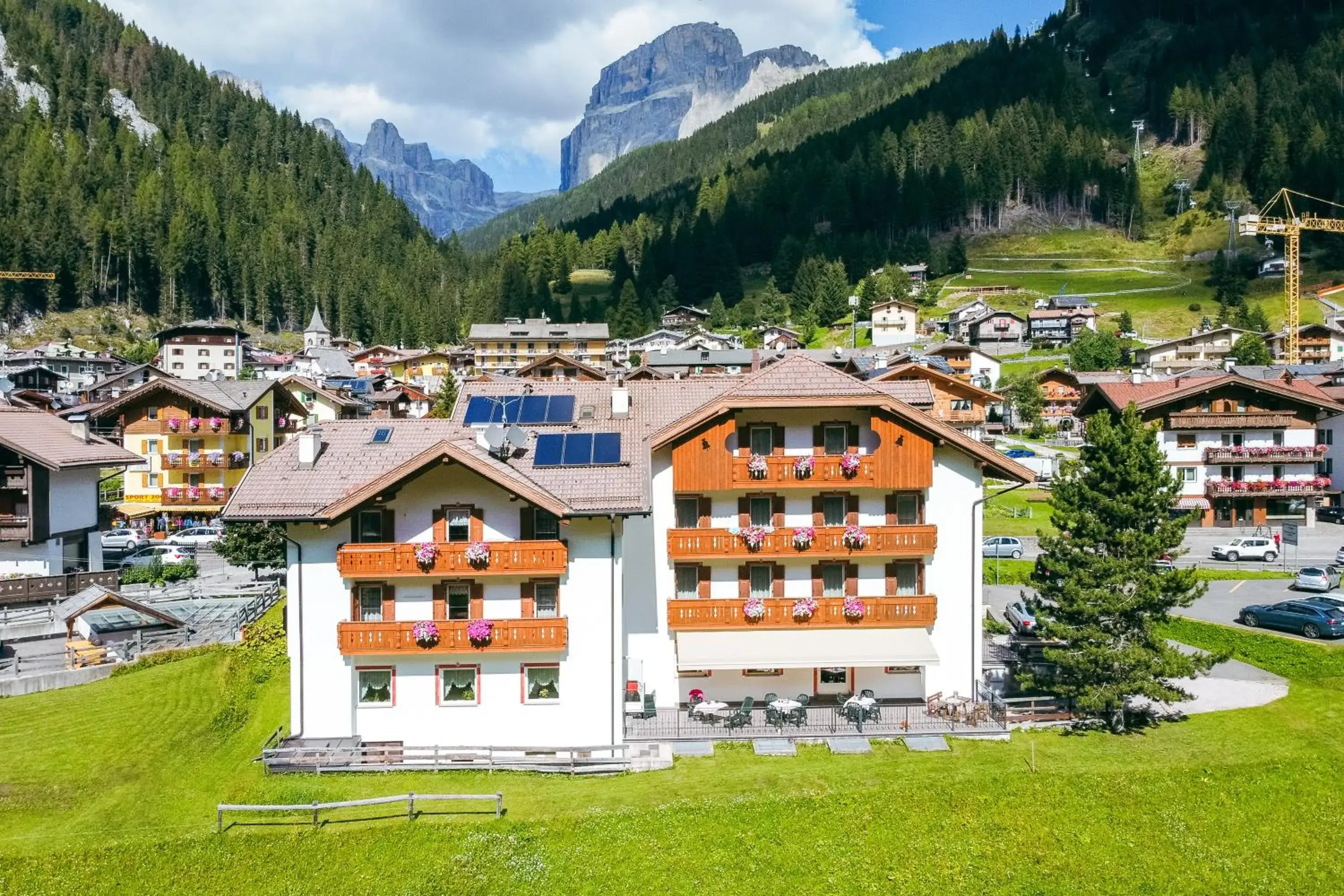 Albergo Canazei Albergo Canazei