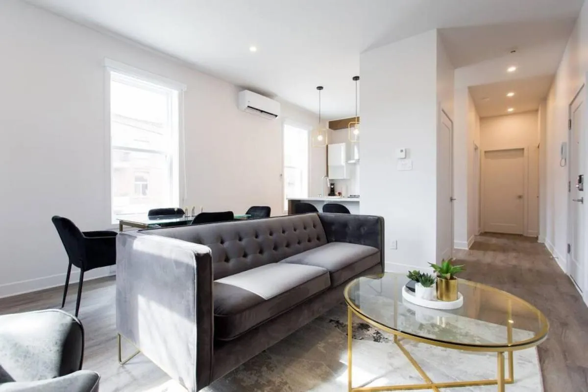 Fresh 1 Bdr in the Heart of Mile End by Denstays