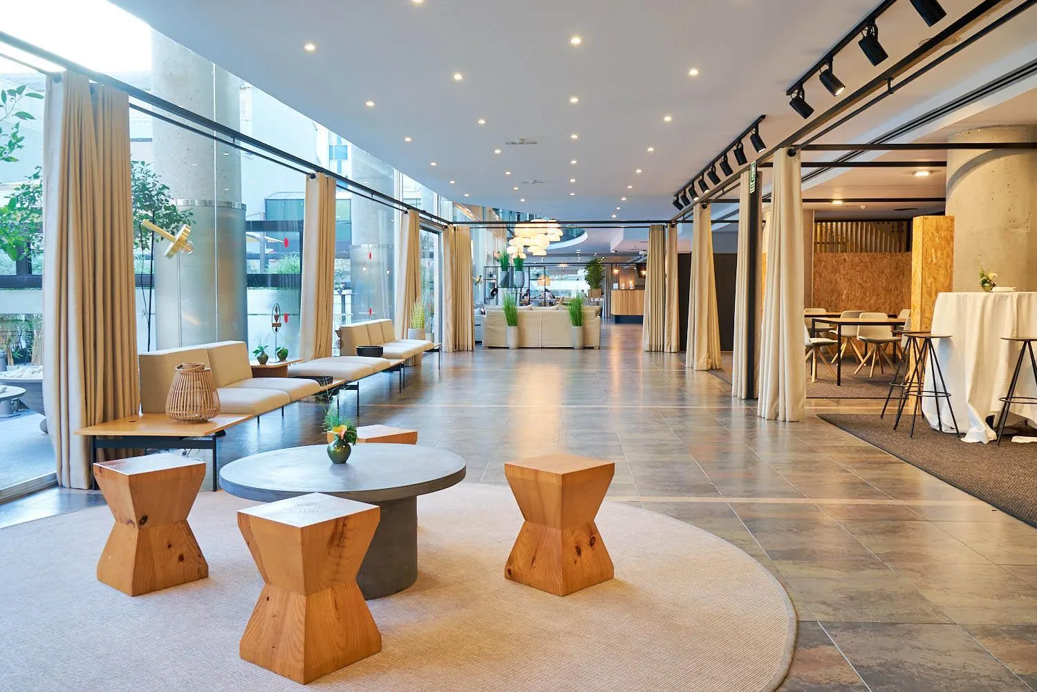 Lounge or bar in Eurostars Málaga