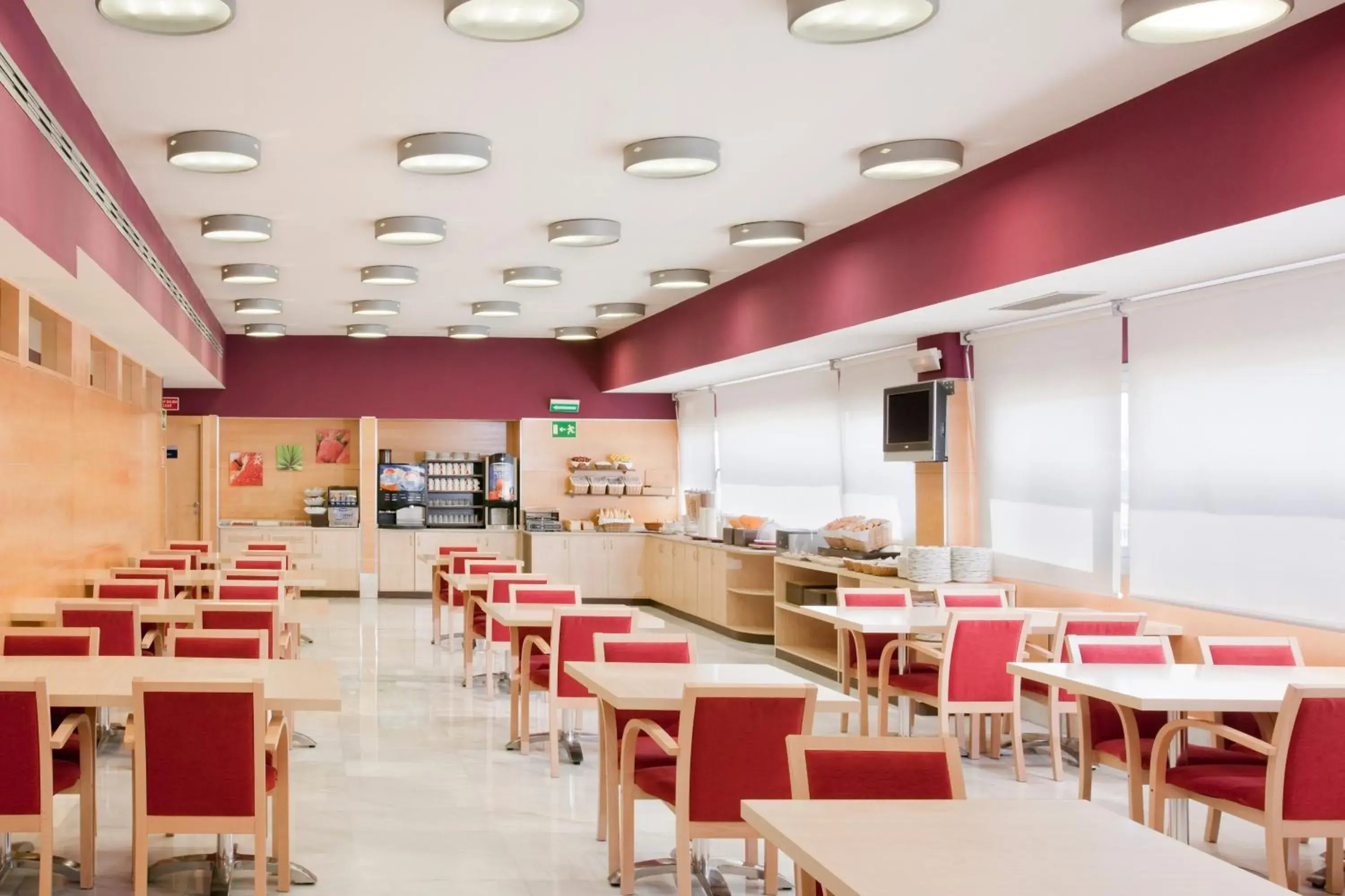 Restaurant/Places to Eat in Holiday Inn Express Alcobendas
