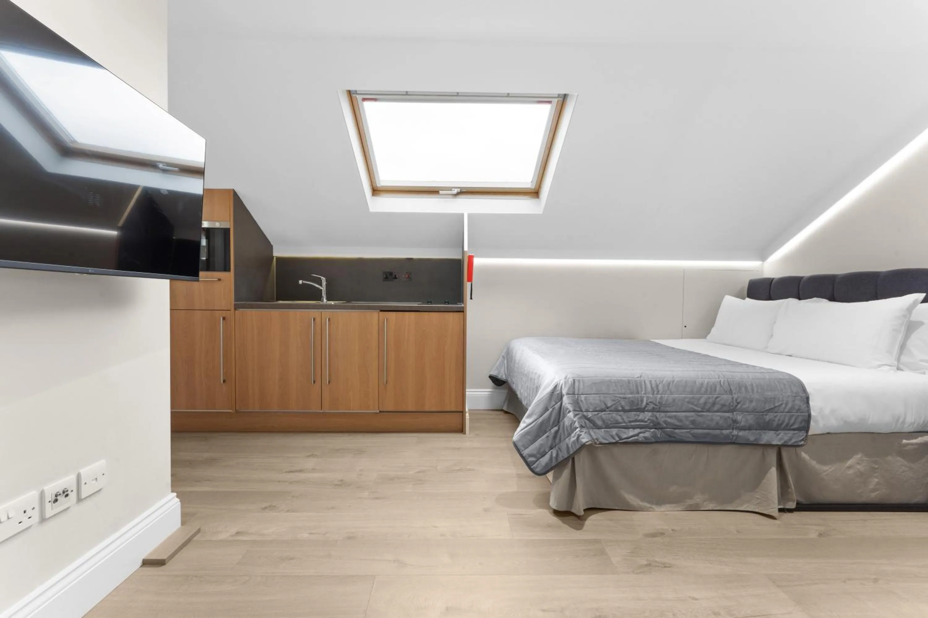 Bed in Cleveland Residences Russell Square