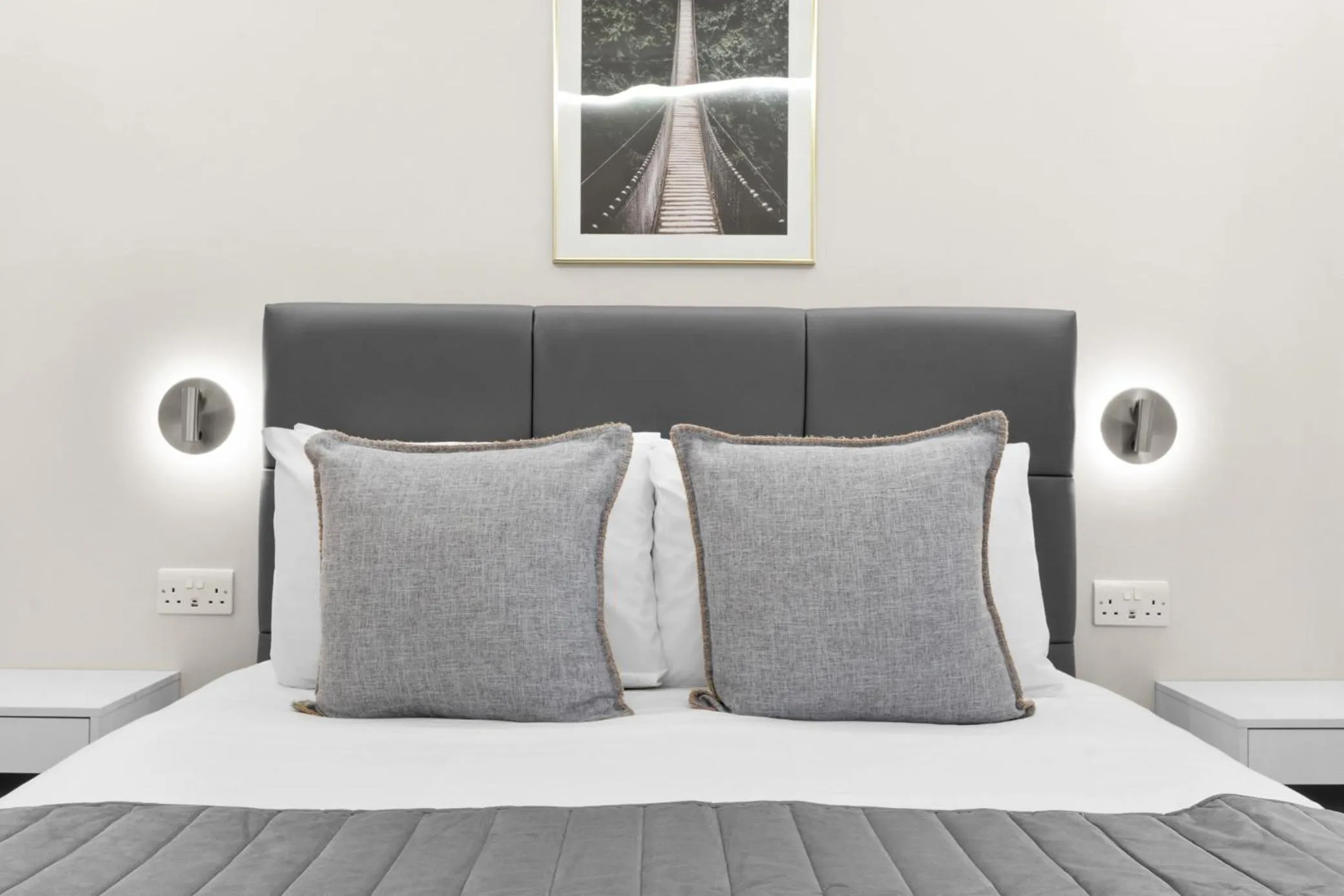 Bed in Cleveland Residences Russell Square