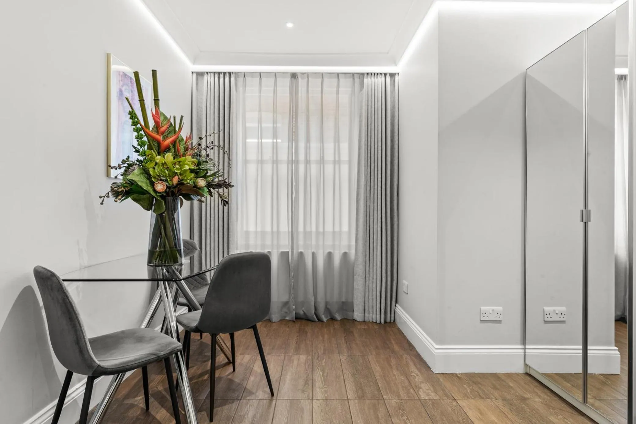 Living room in Cleveland Residences Russell Square