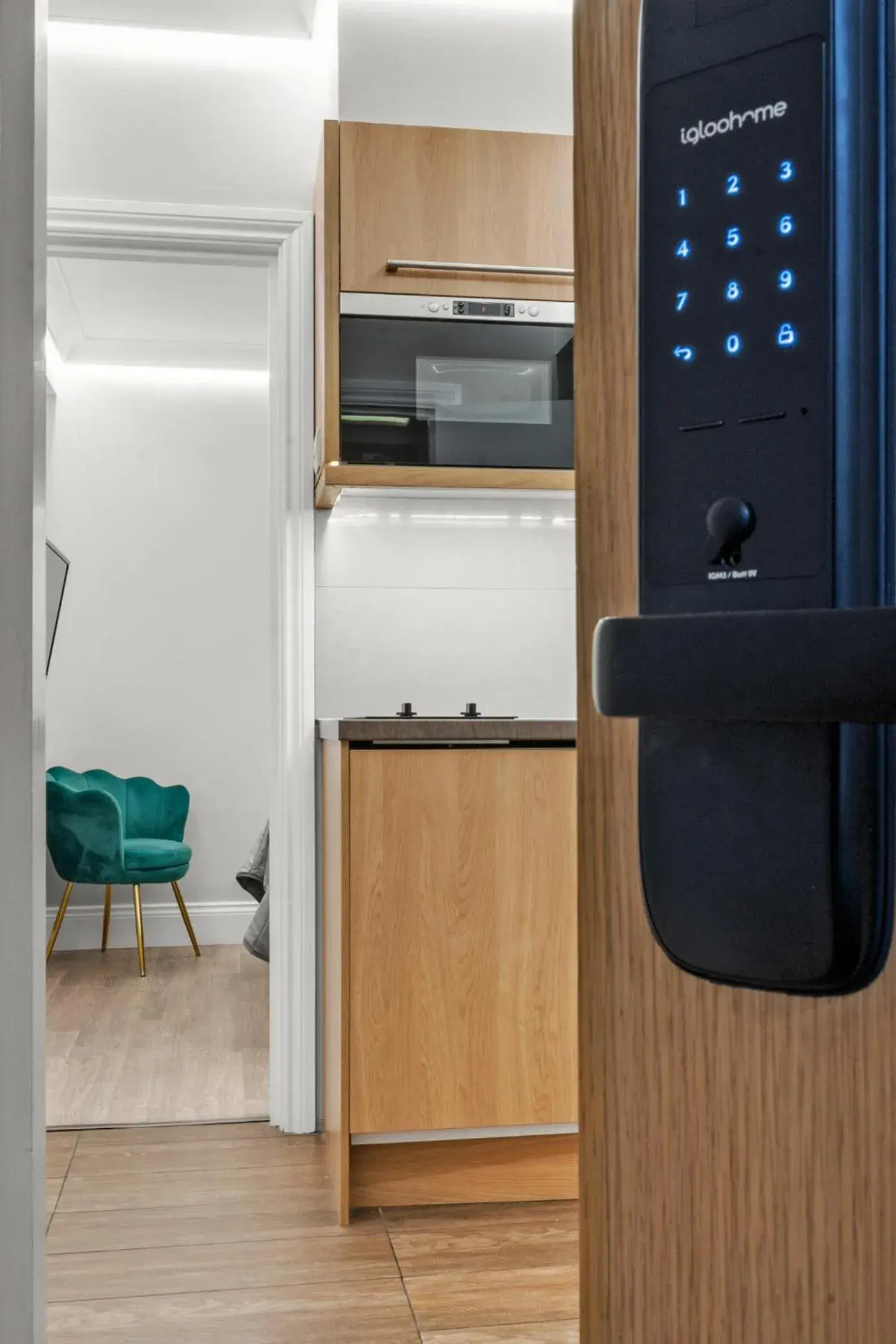 One Bedroom Apartment Lower Ground Floor in Cleveland Residences Russell Square One Bedroom Apartment Lower Ground Floor in Cleveland Residences Russell Square