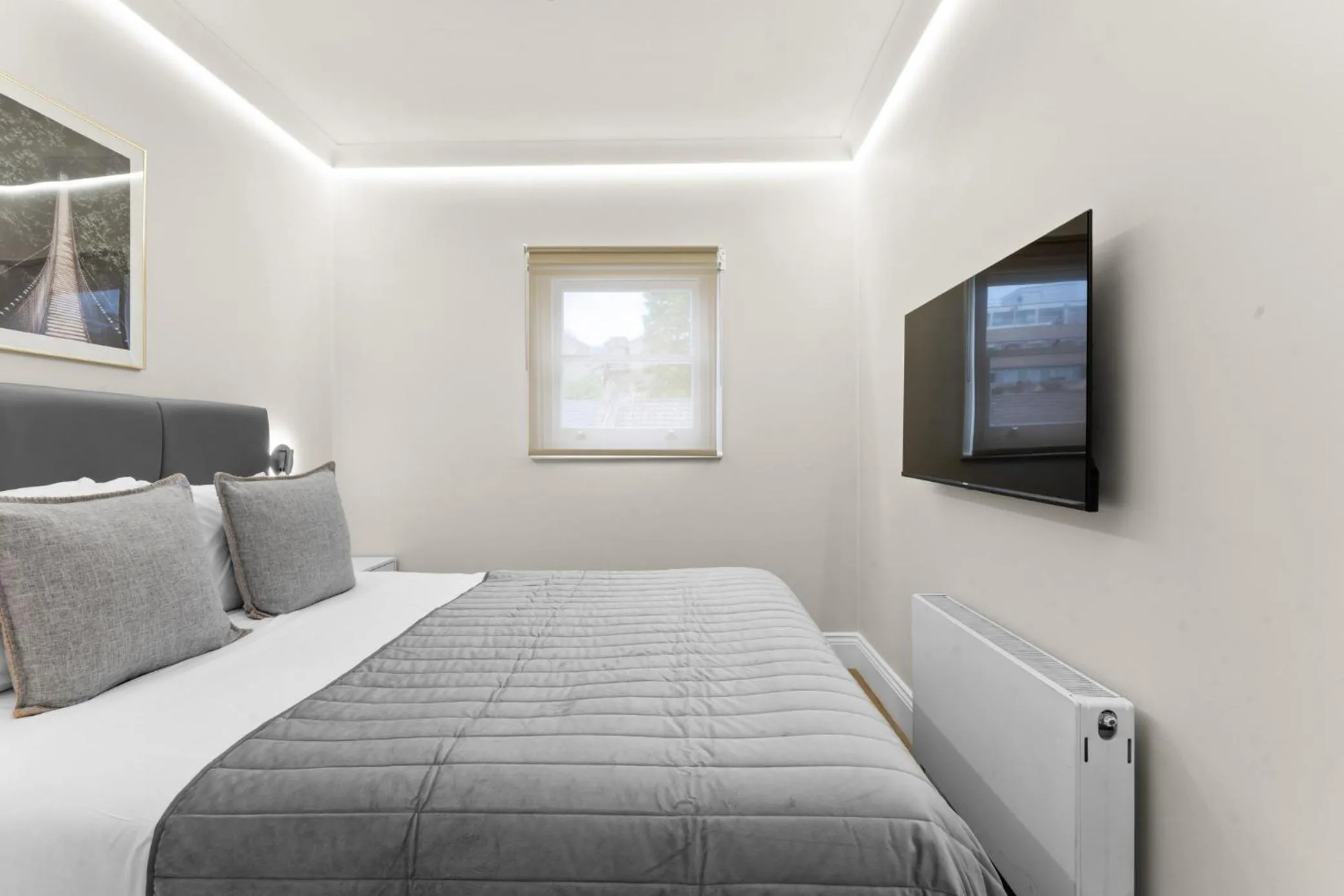 Bed in Cleveland Residences Russell Square